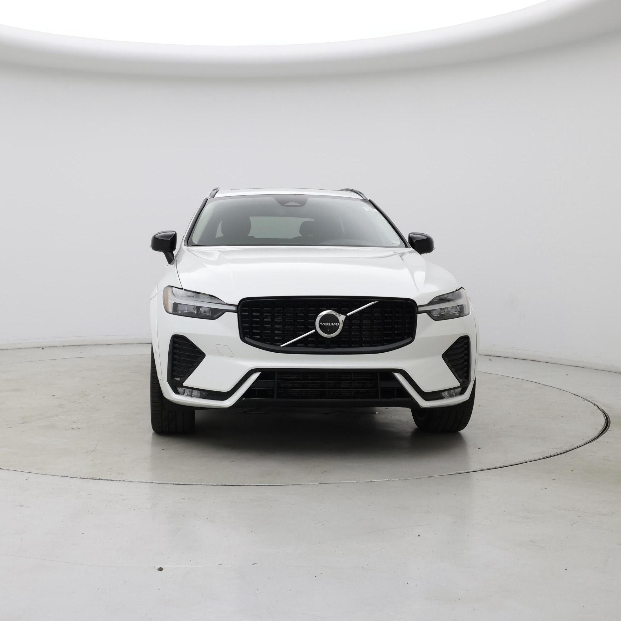 Thumbnail: 2023 Volvo XC60 - 5
