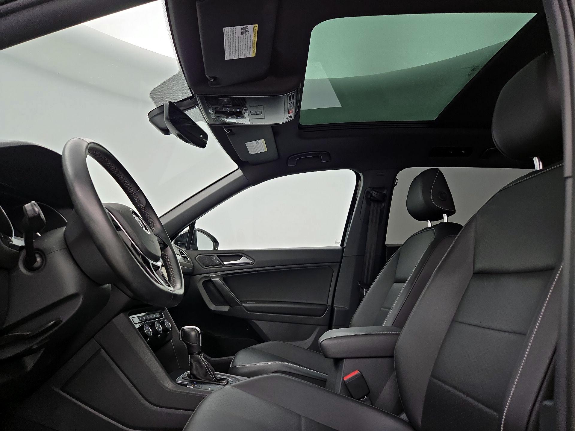 Thumbnail: 2021 Volkswagen Tiguan - 19