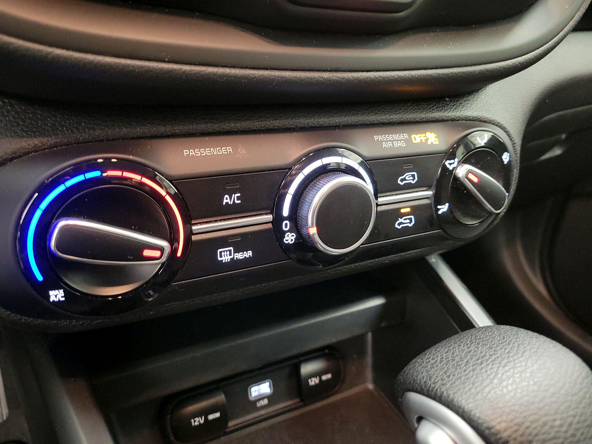 Thumbnail: 2024 Kia Soul - 16