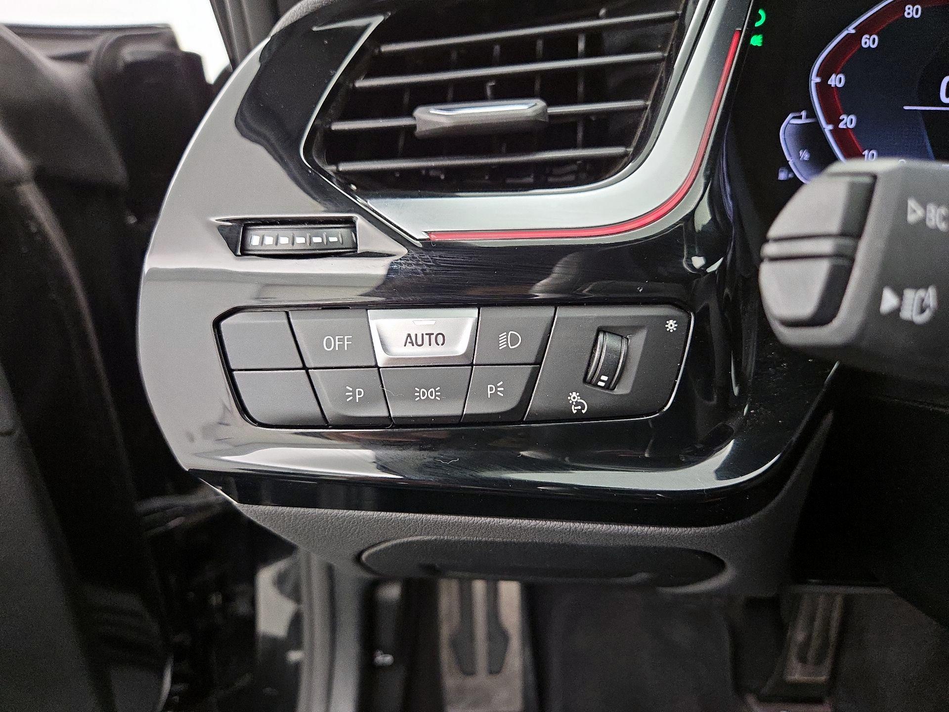 Thumbnail: 2022 BMW Z4 - 13