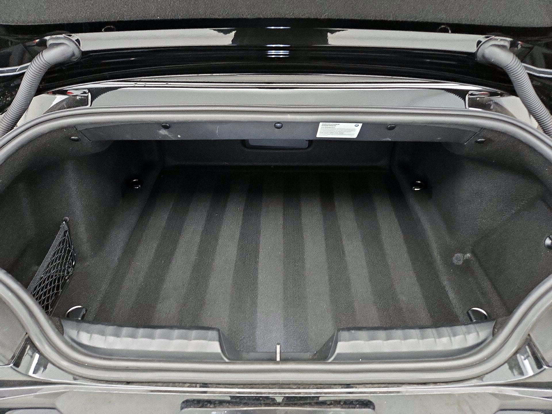 Thumbnail: 2022 BMW Z4 - 20