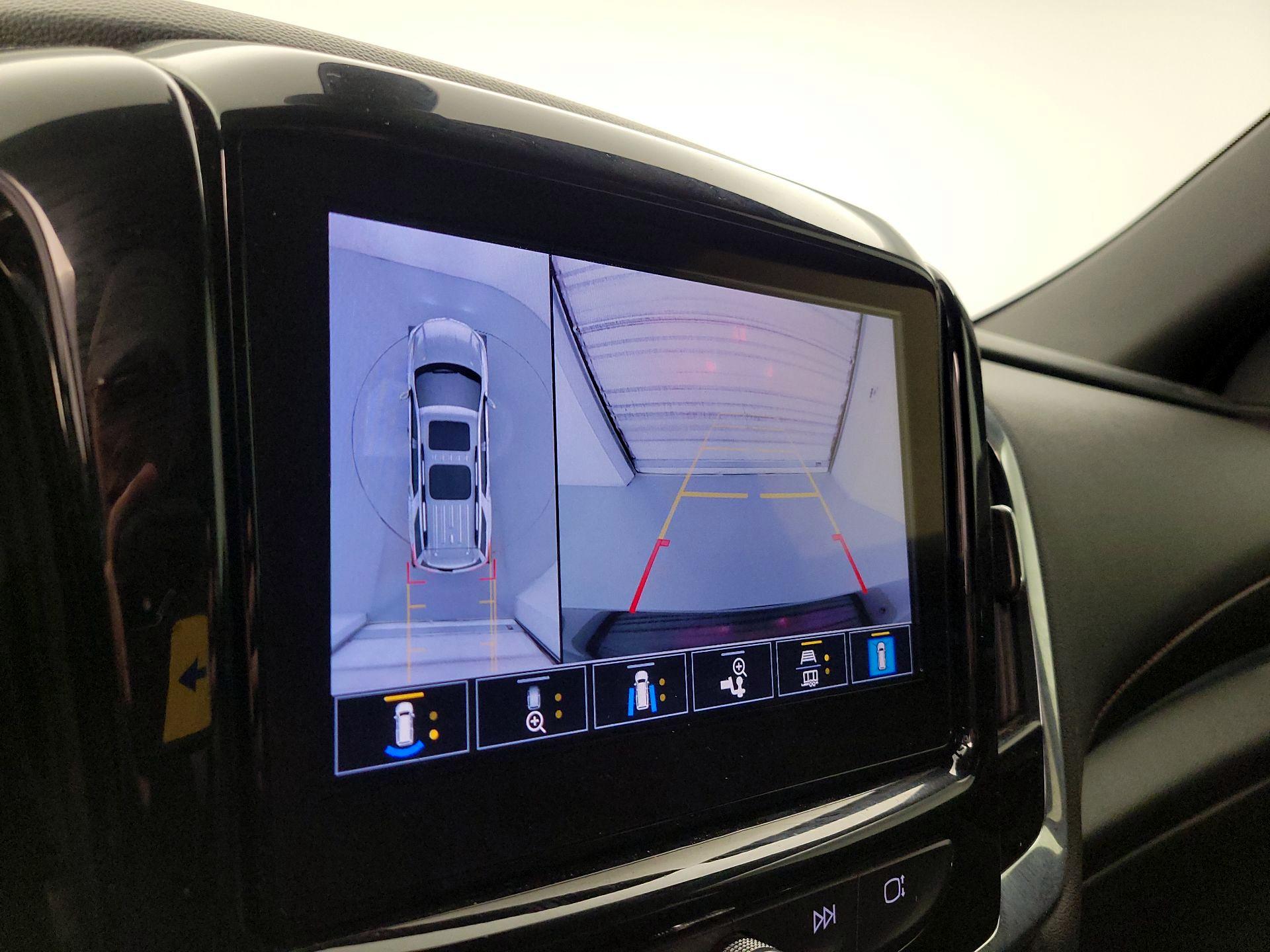 Thumbnail: 2022 Chevrolet Traverse - 14