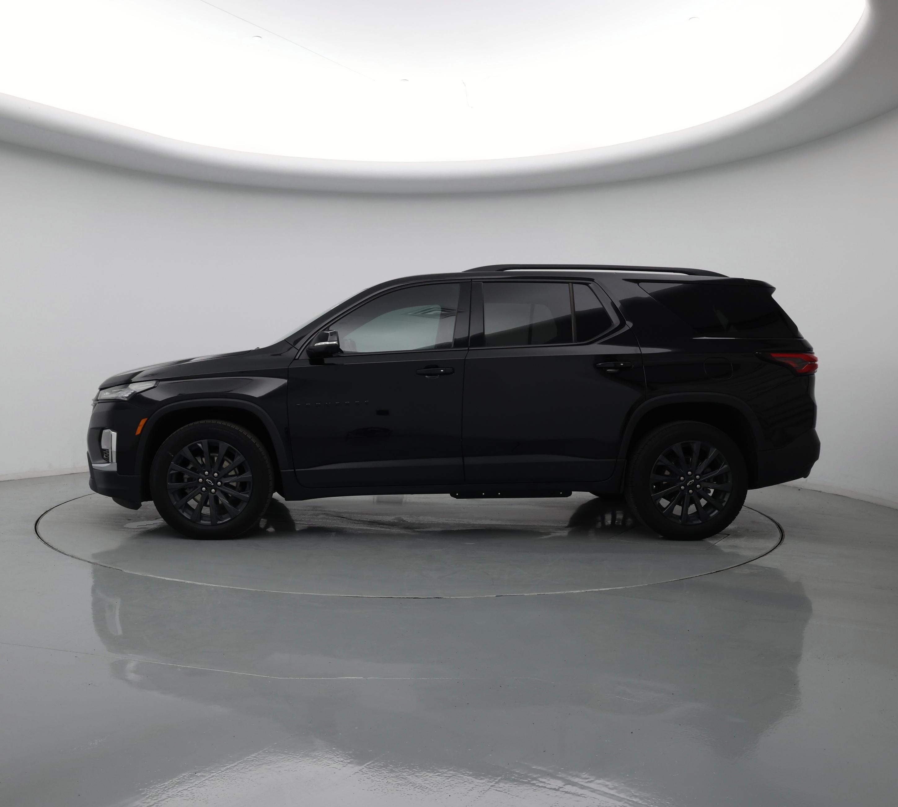 Thumbnail: 2022 Chevrolet Traverse - 3