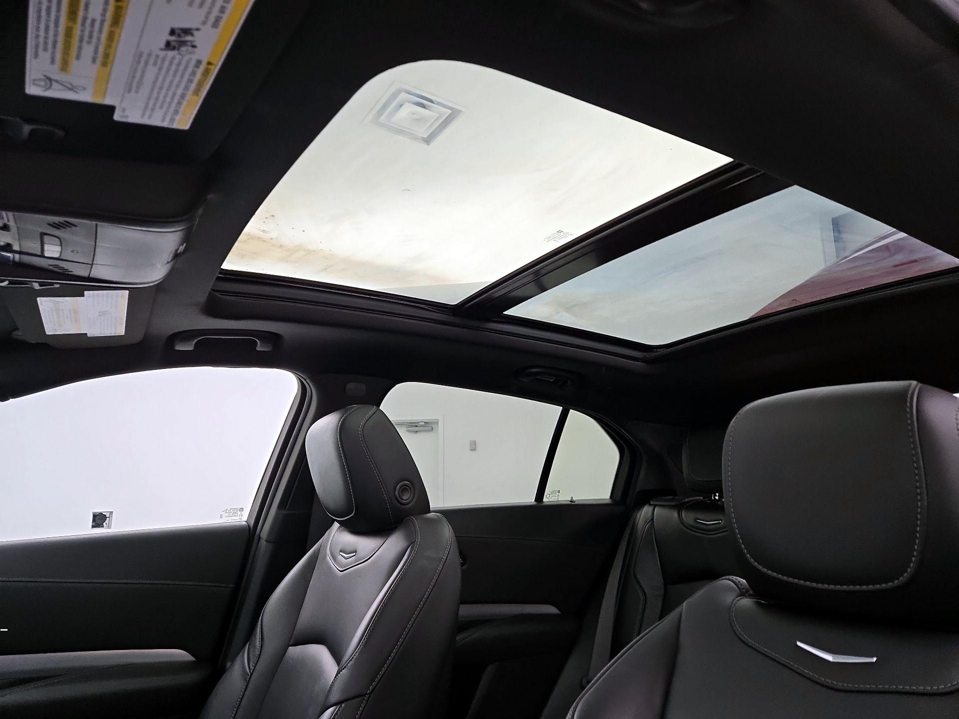 Thumbnail: 2020 Cadillac XT4 - 20