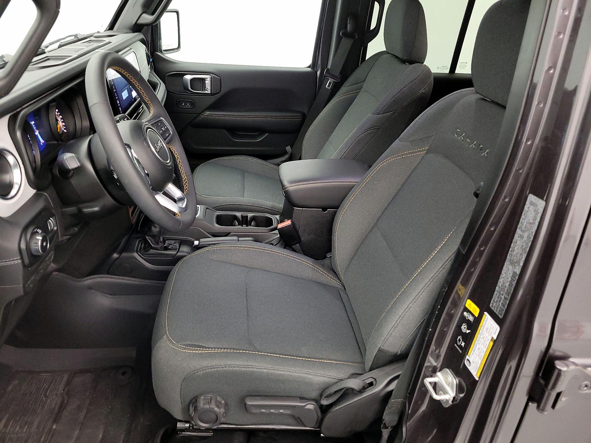 Thumbnail: 2024 Jeep Wrangler - 11