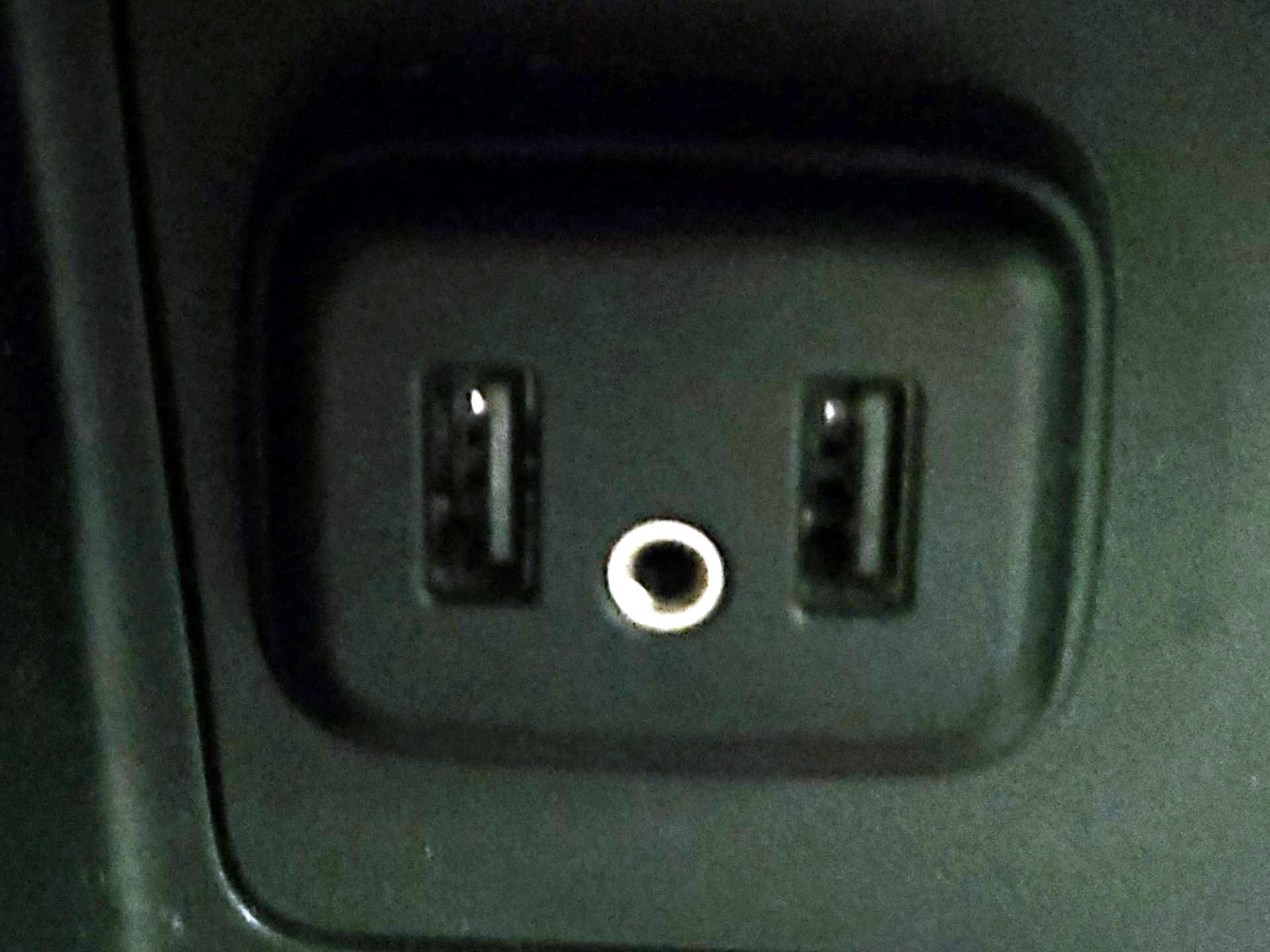 Thumbnail: 2022 Chevrolet Colorado - 18