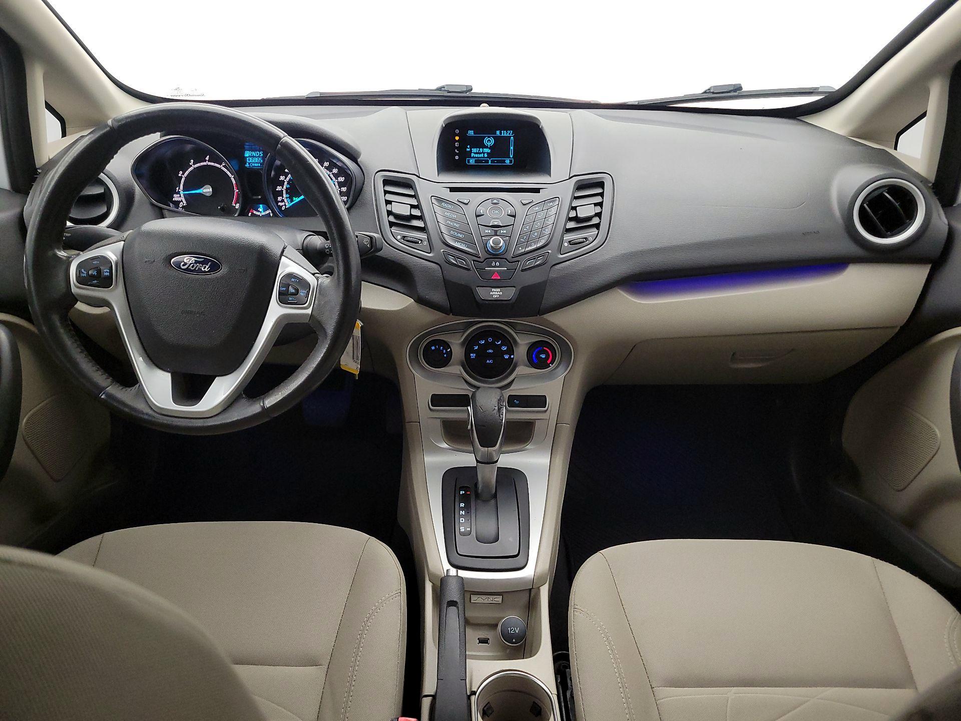 Thumbnail: 2015 Ford Fiesta - 9