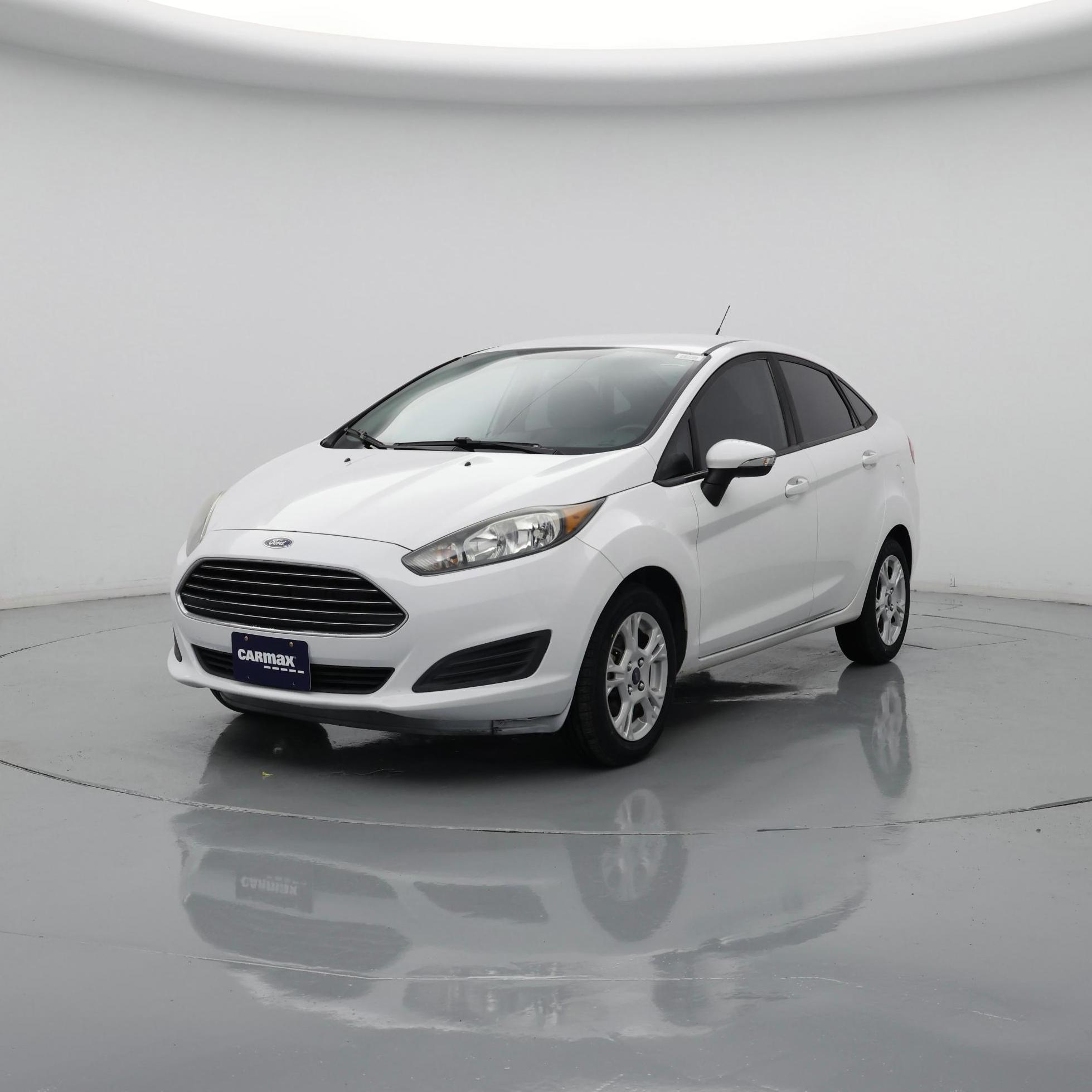 Thumbnail: 2015 Ford Fiesta - 4