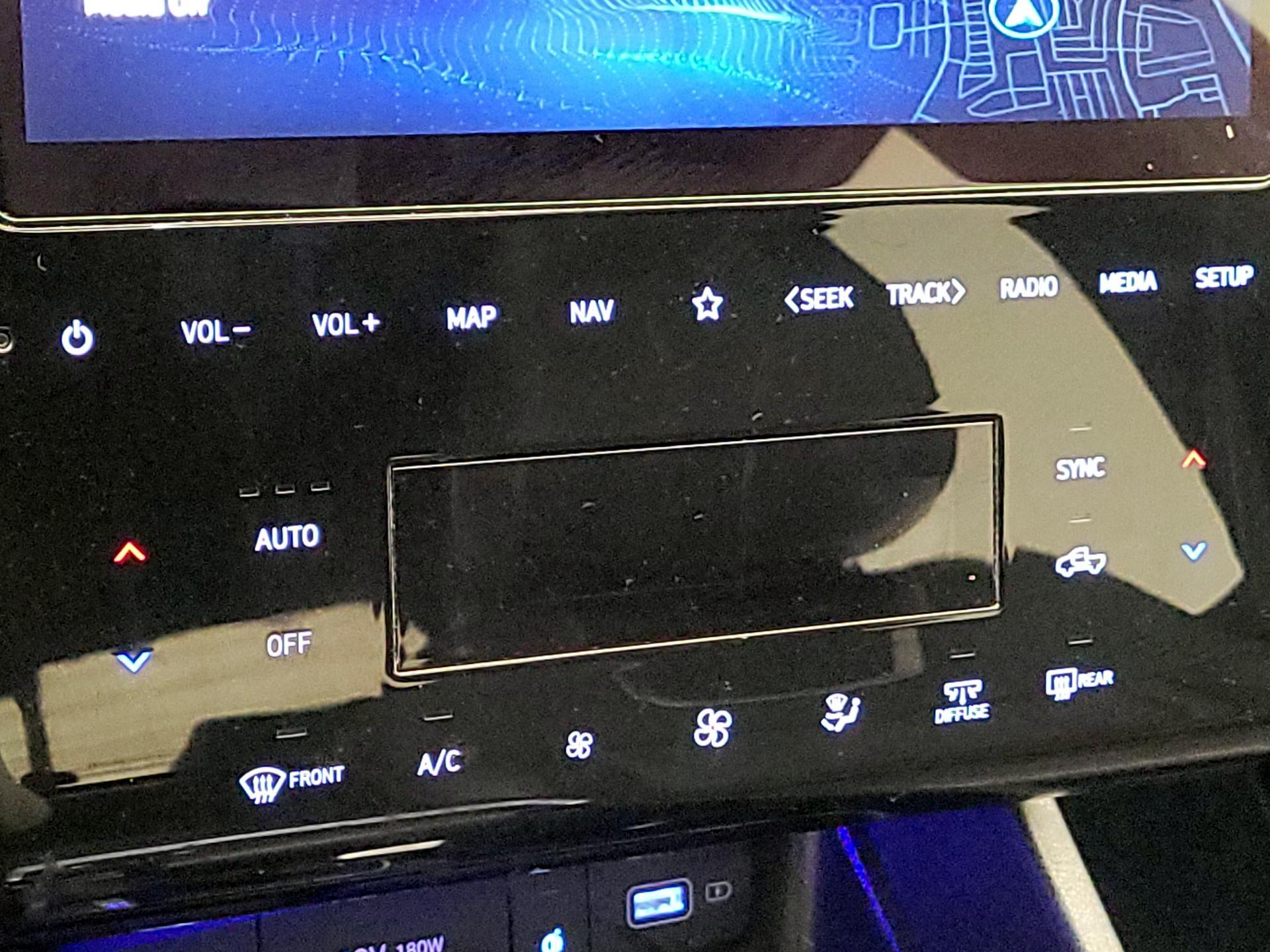 Thumbnail: 2023 Hyundai Santa Cruz - 17