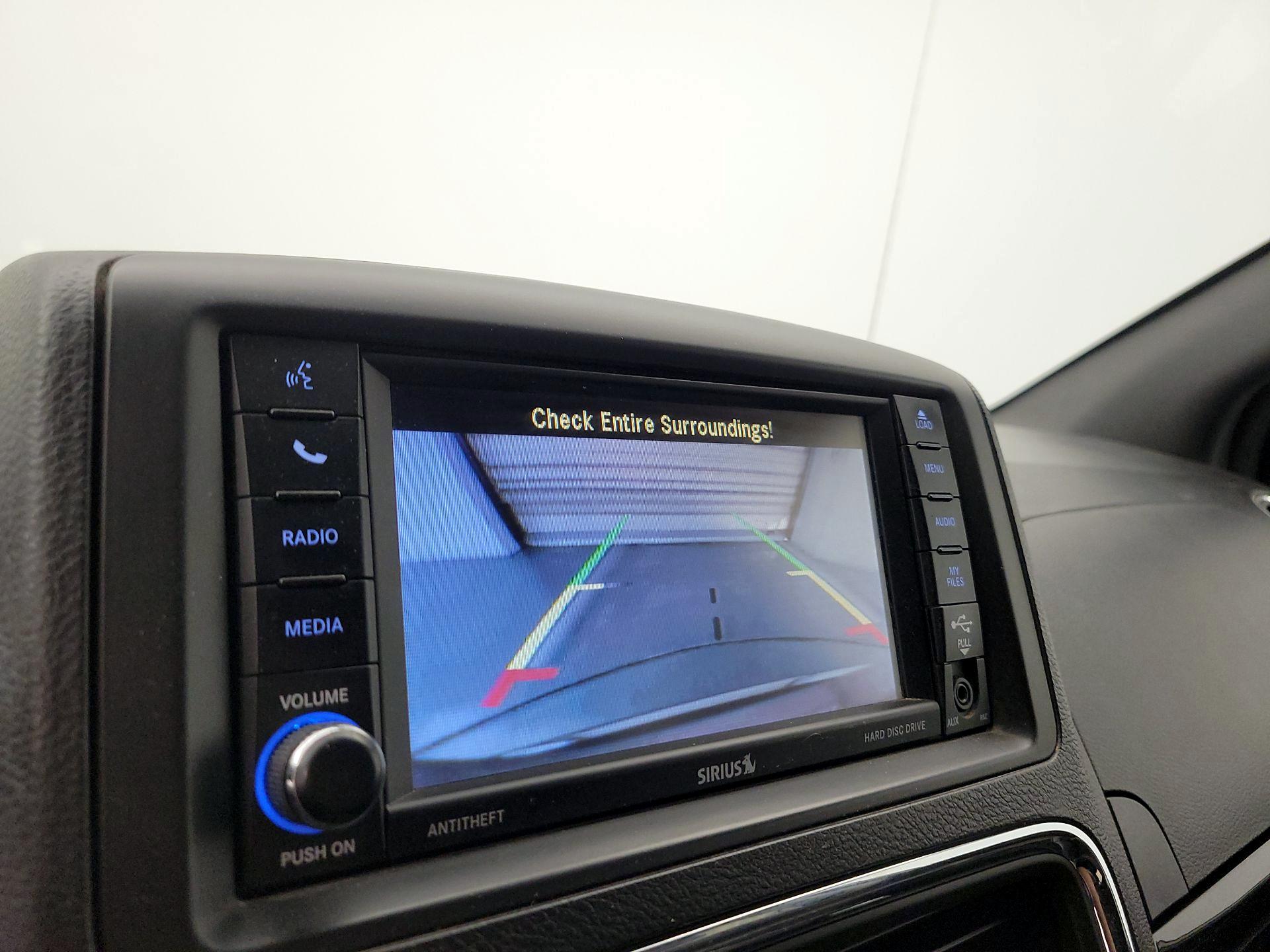 Thumbnail: 2017 Dodge Grand Caravan - 14