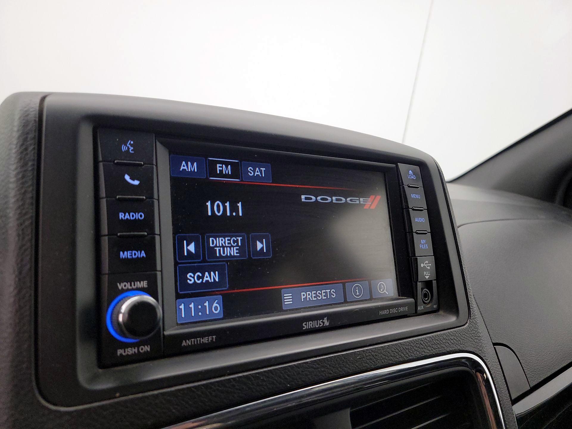 Thumbnail: 2017 Dodge Grand Caravan - 15