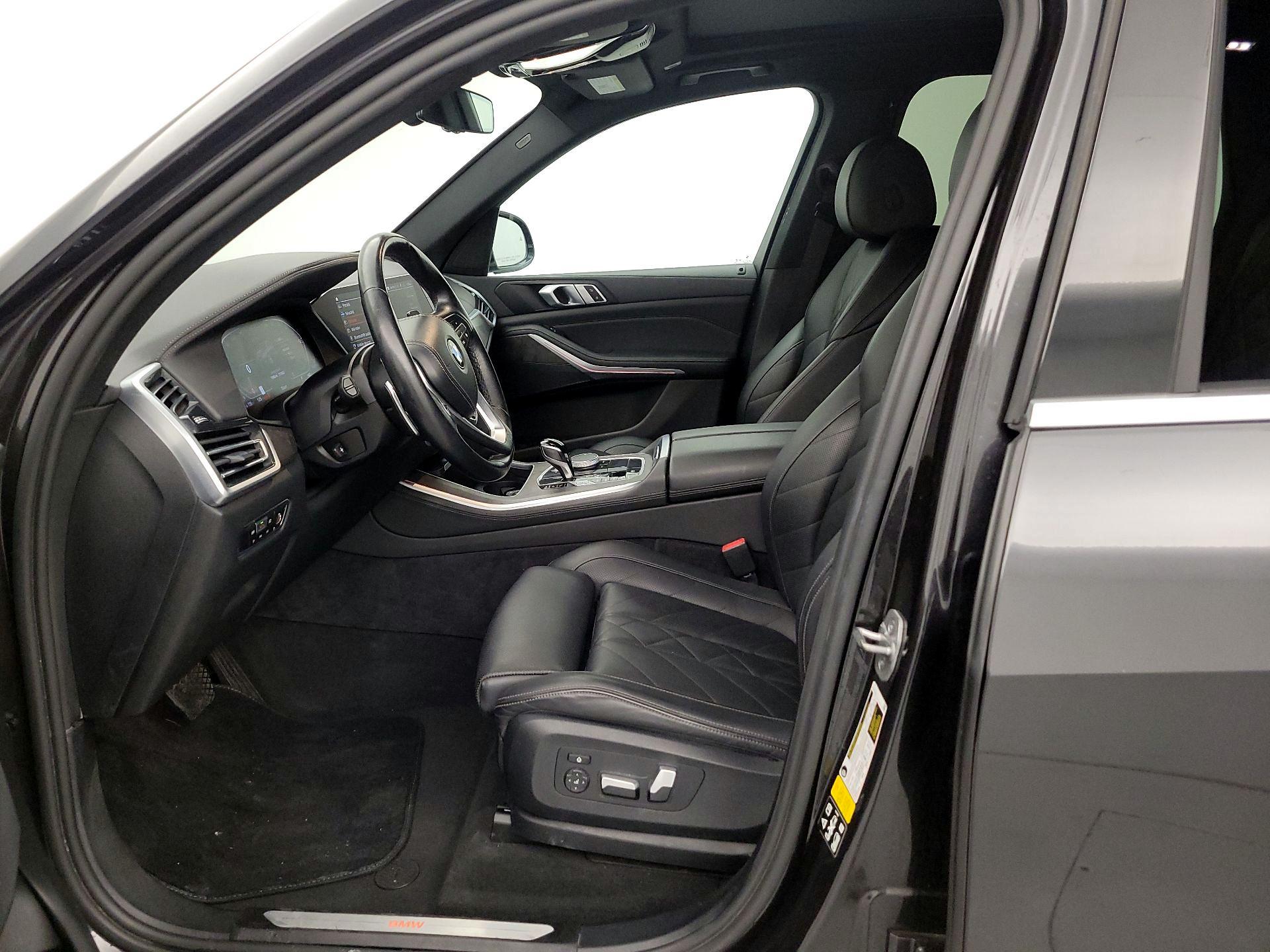 Thumbnail: 2023 BMW X5 - 11