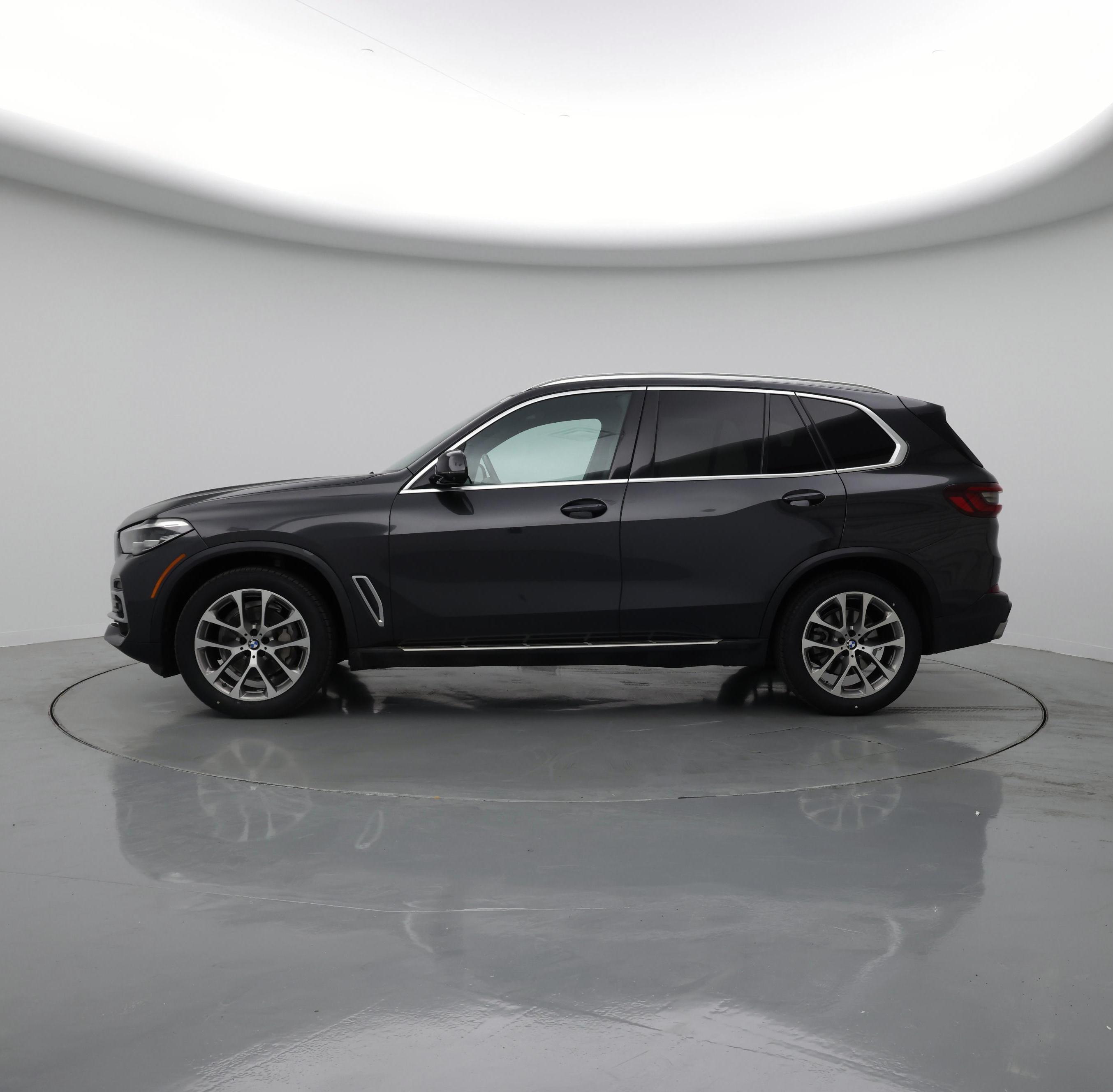 Thumbnail: 2023 BMW X5 - 3