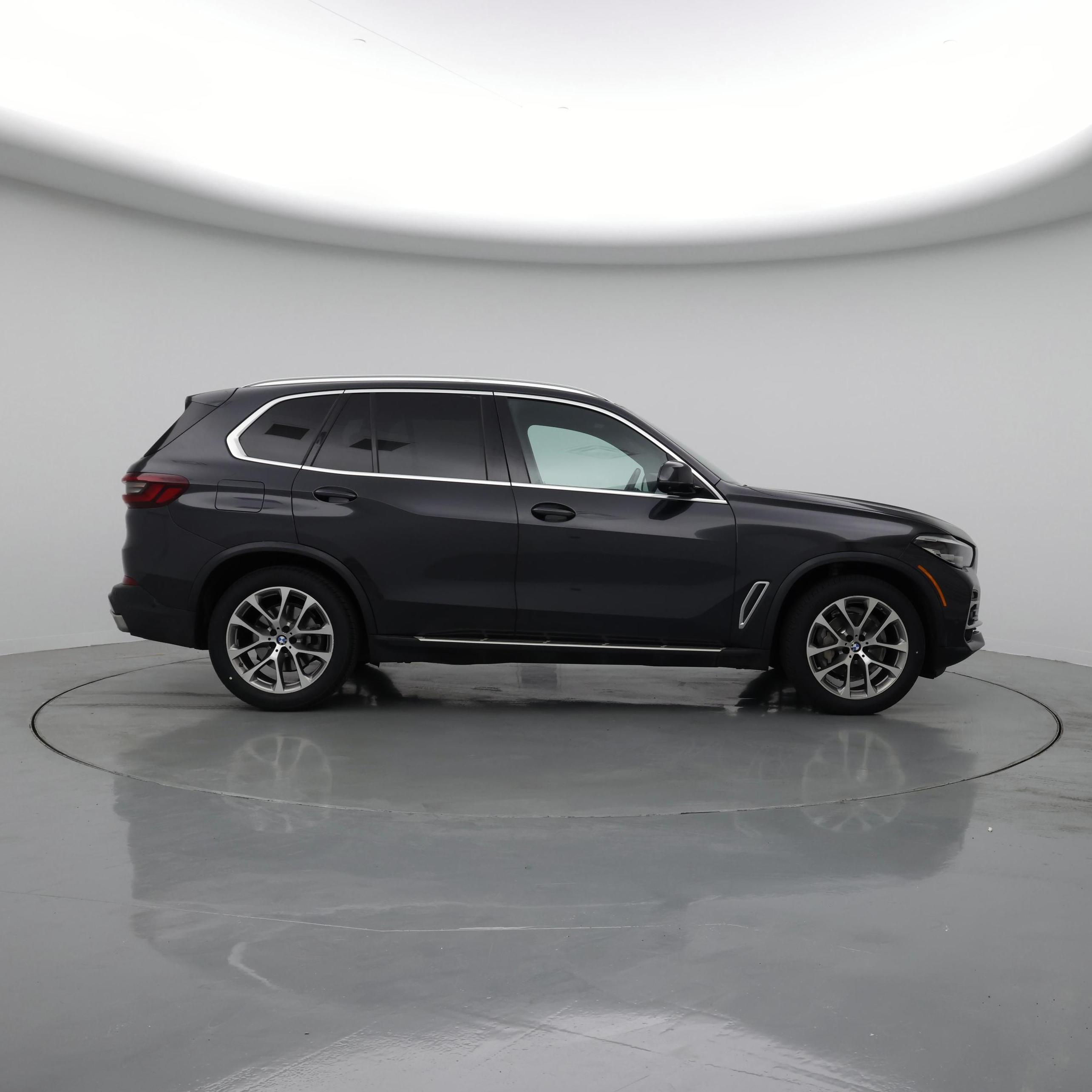 Thumbnail: 2023 BMW X5 - 7