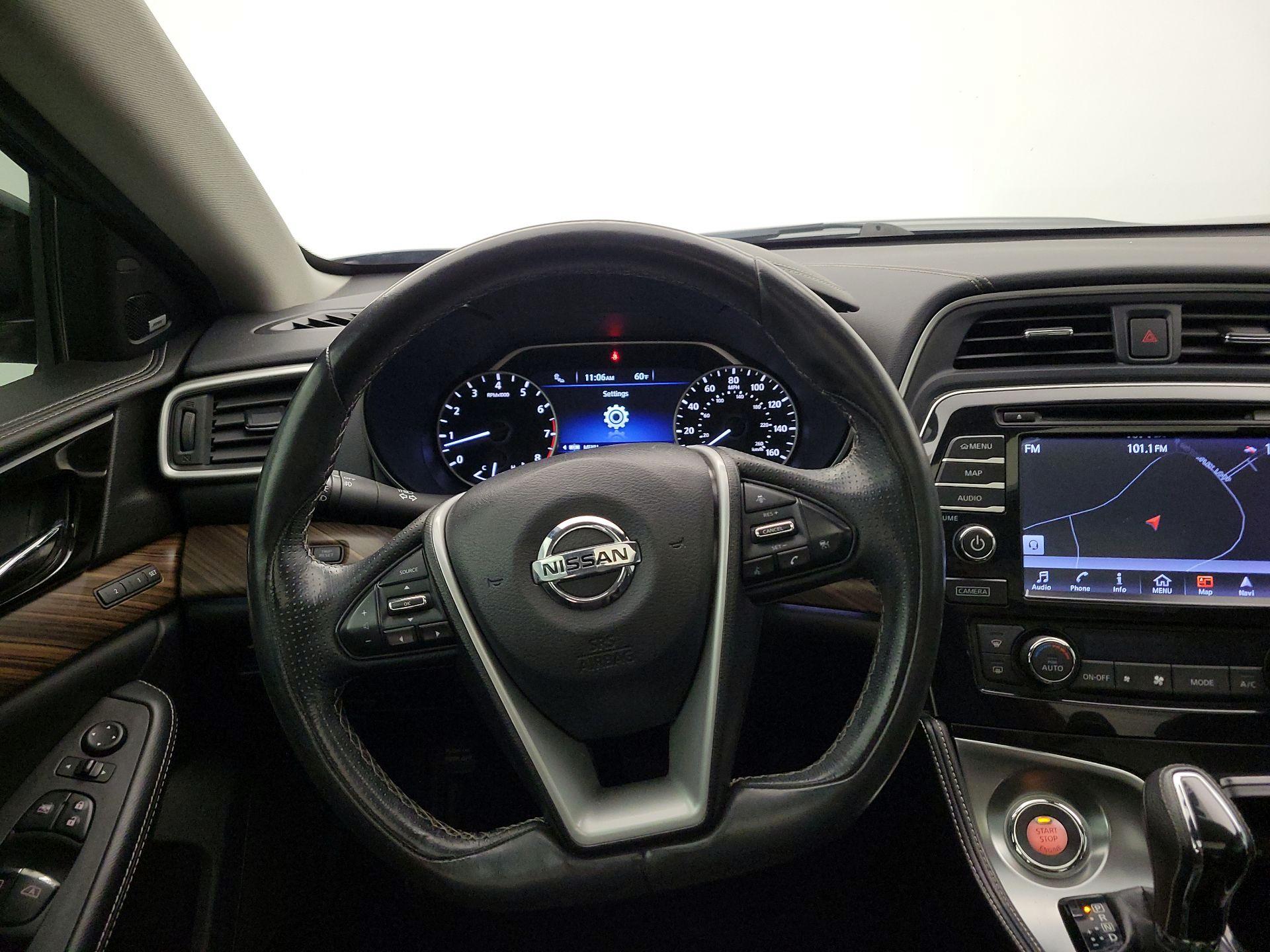 Thumbnail: 2017 Nissan Maxima - 10