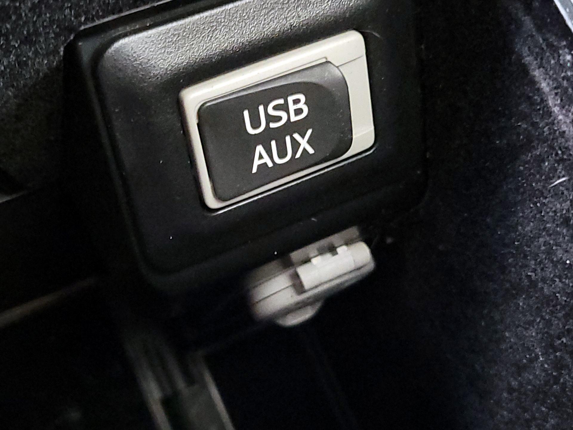 Thumbnail: 2014 Lexus RX - 19