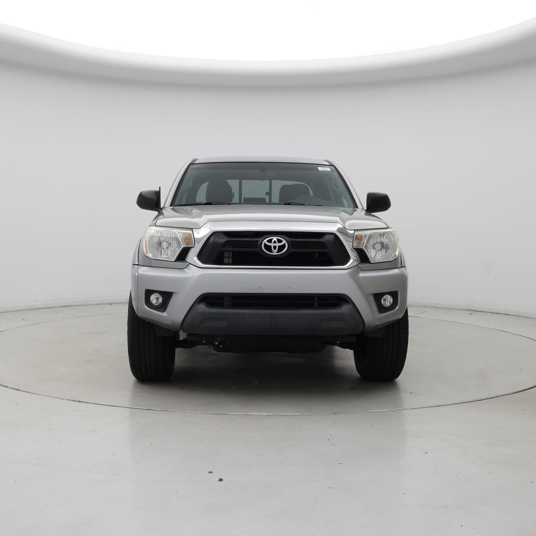 Thumbnail: 2015 Toyota Tacoma - 5