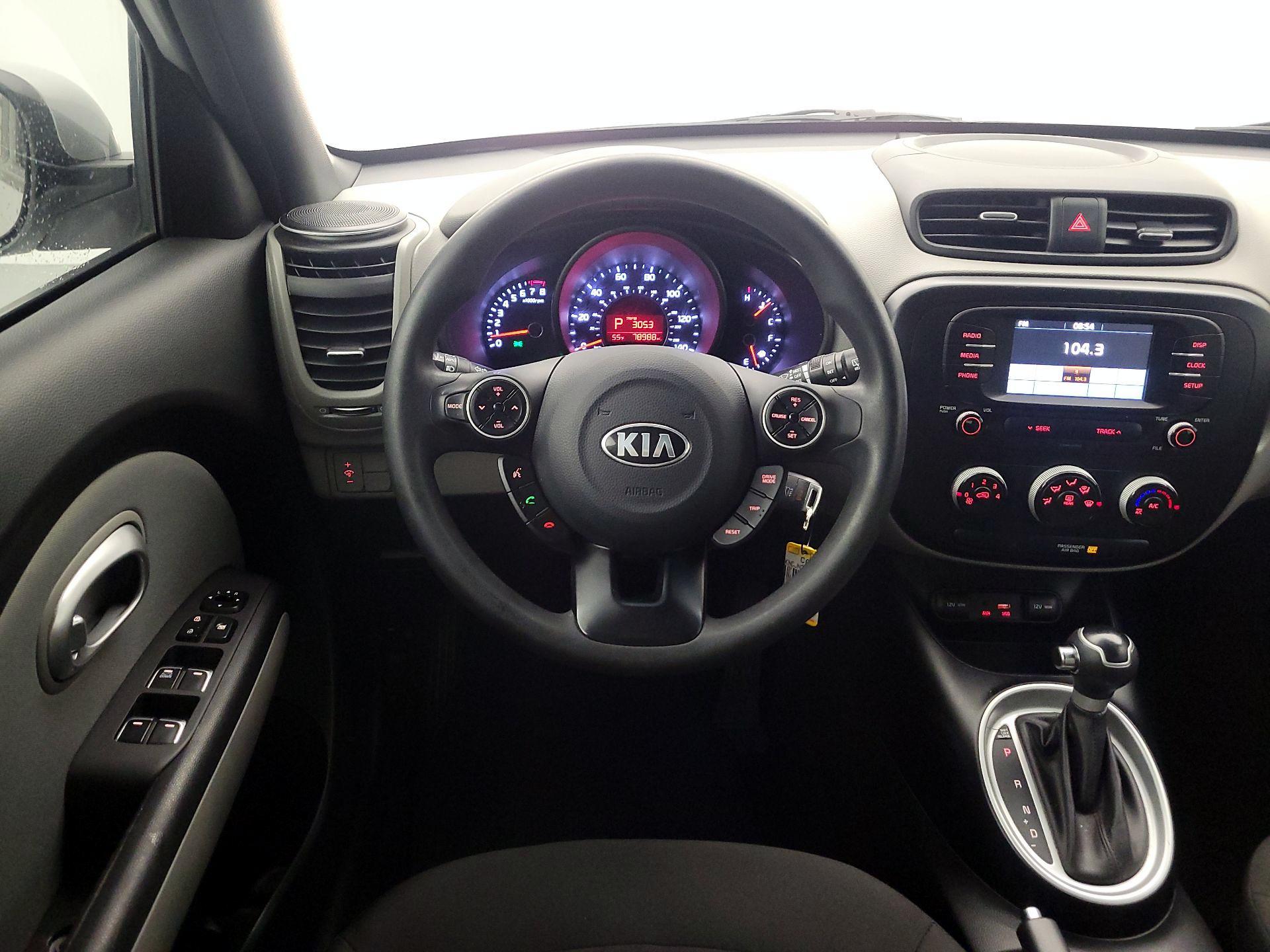 Thumbnail: 2019 Kia Soul - 10