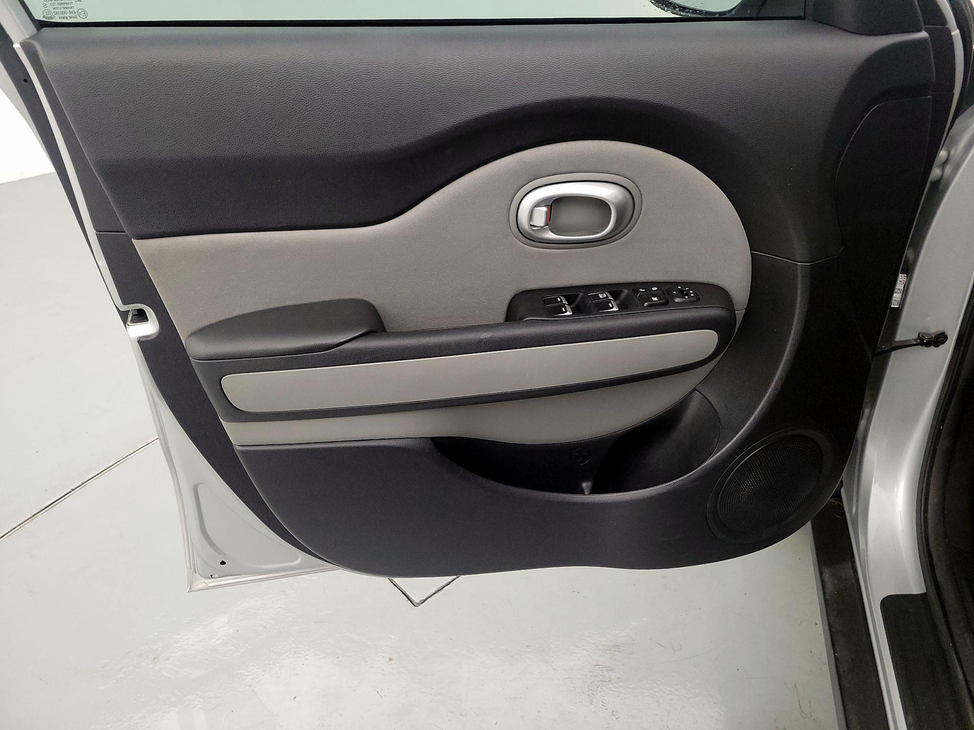 Thumbnail: 2019 Kia Soul - 12