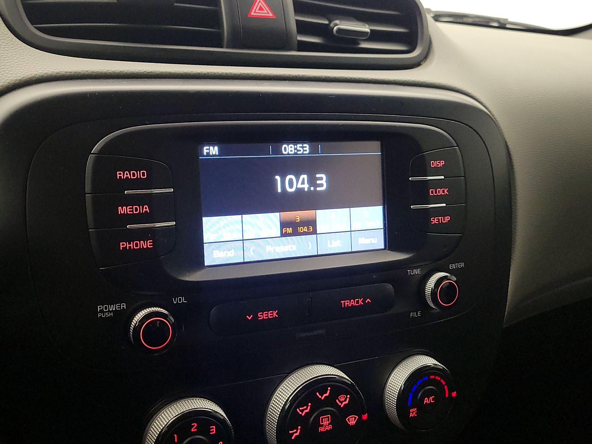 Thumbnail: 2019 Kia Soul - 15