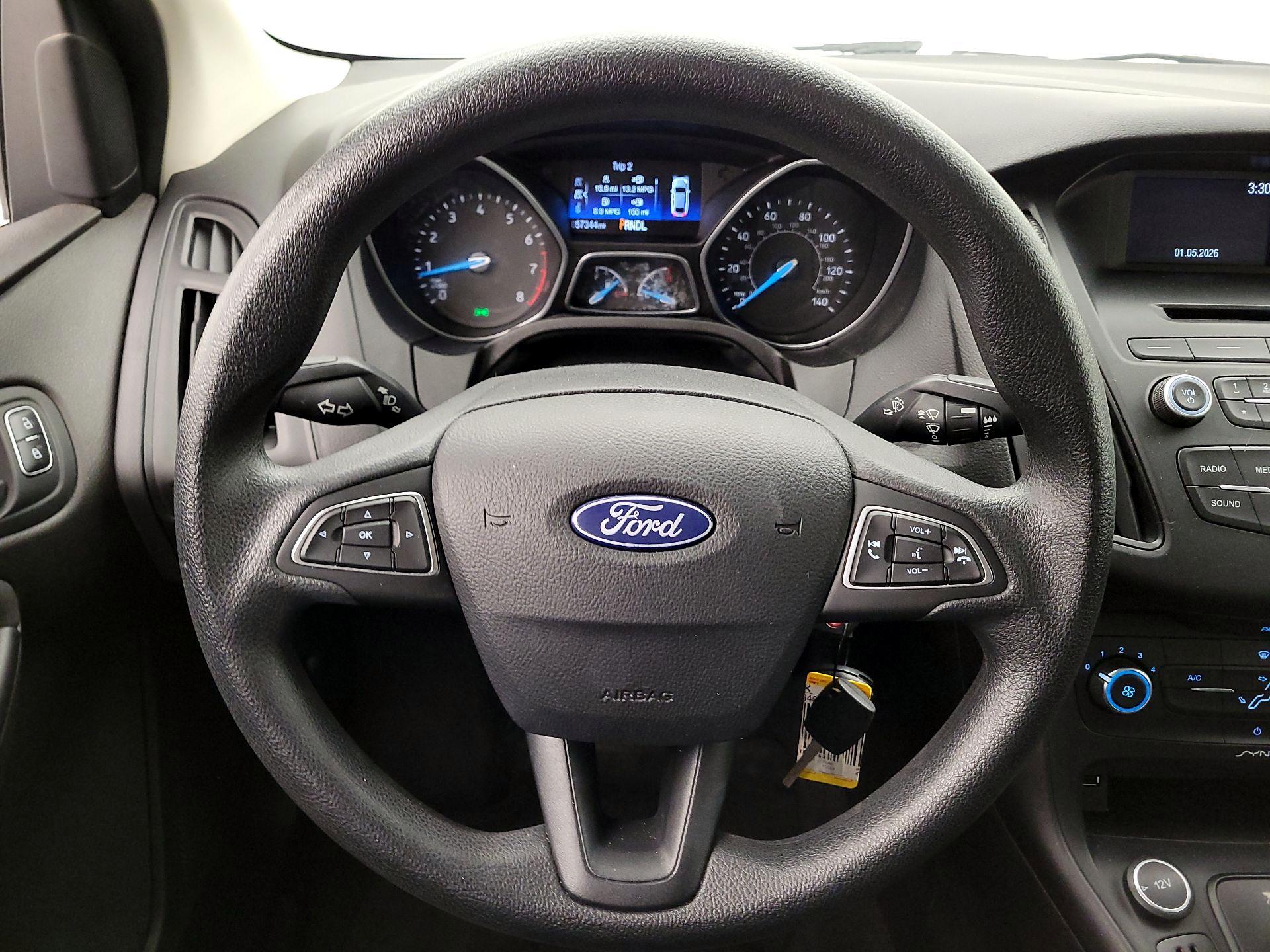 Thumbnail: 2016 Ford Focus - 10
