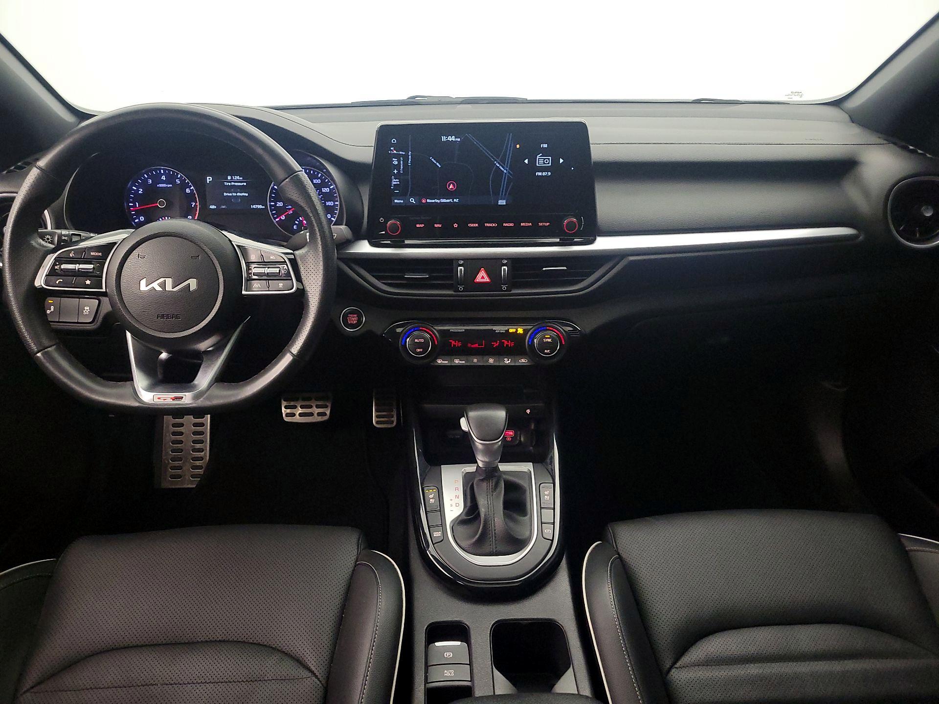 Thumbnail: 2024 Kia Forte - 9