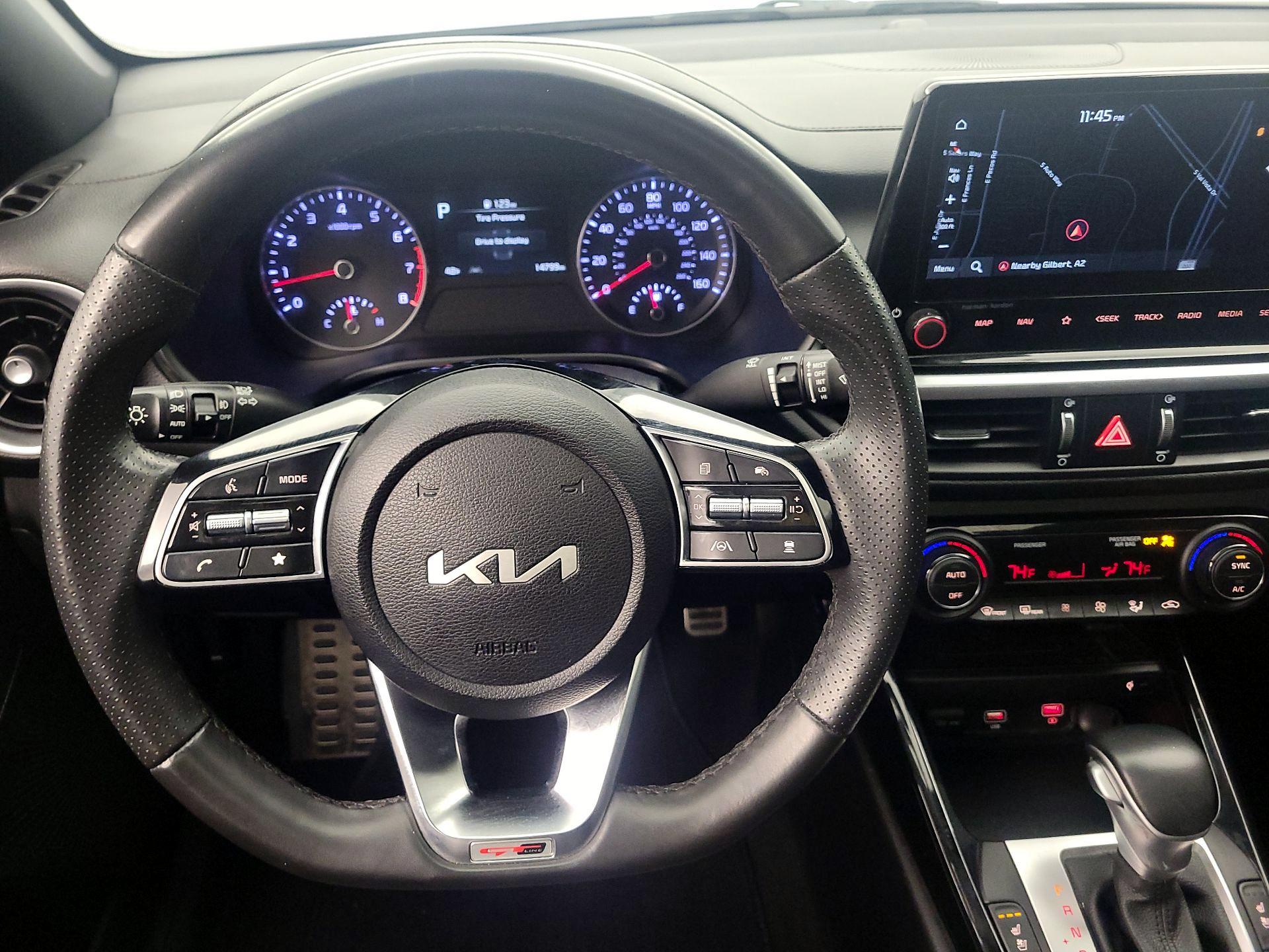 Thumbnail: 2024 Kia Forte - 10