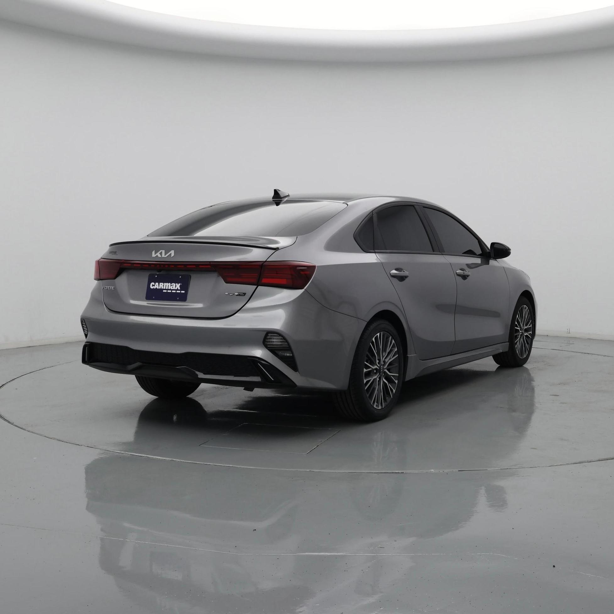 Thumbnail: 2024 Kia Forte - 8