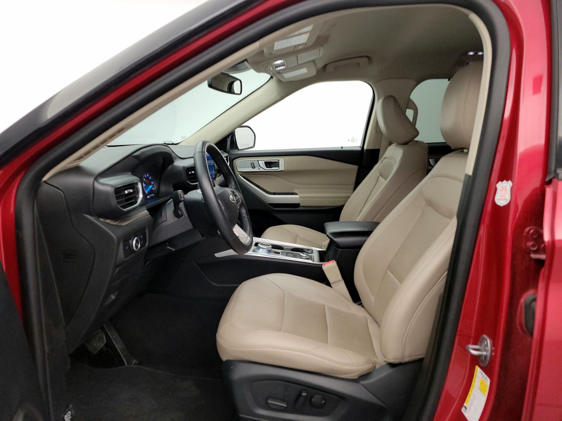 Thumbnail: 2023 Ford Explorer - 11