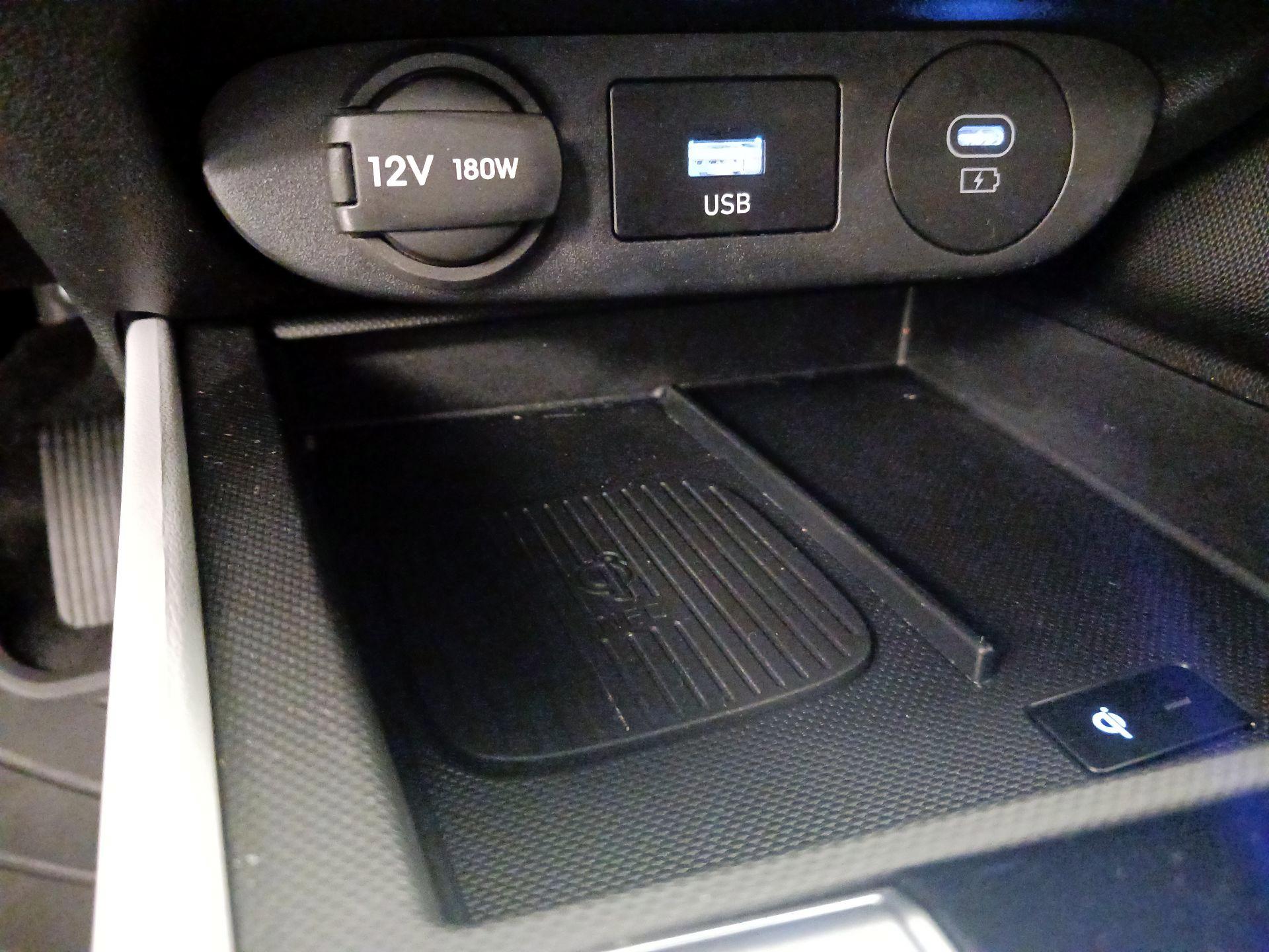 Thumbnail: 2025 Hyundai Elantra - 19