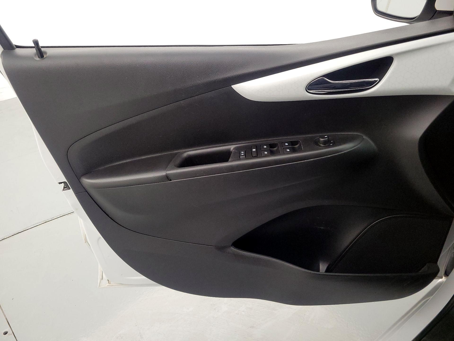 Thumbnail: 2016 Chevrolet Spark - 12