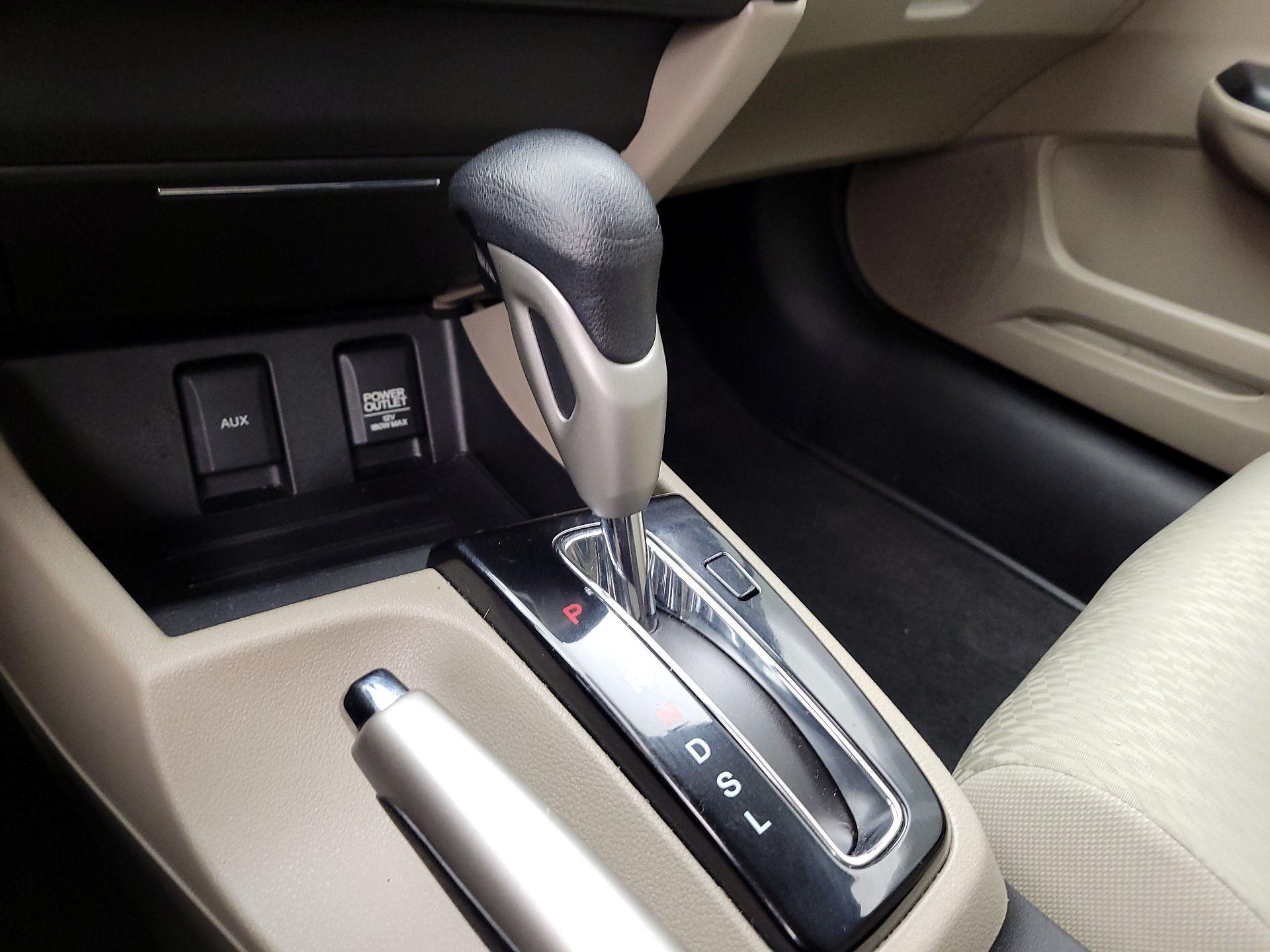 Thumbnail: 2015 Honda Civic - 17