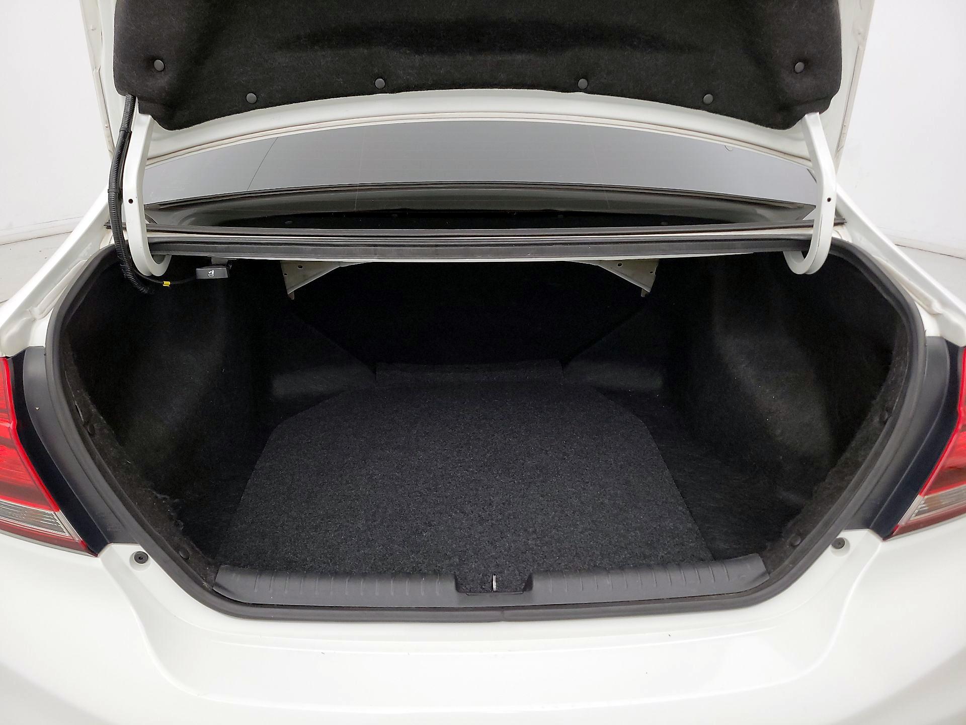 Thumbnail: 2015 Honda Civic - 20