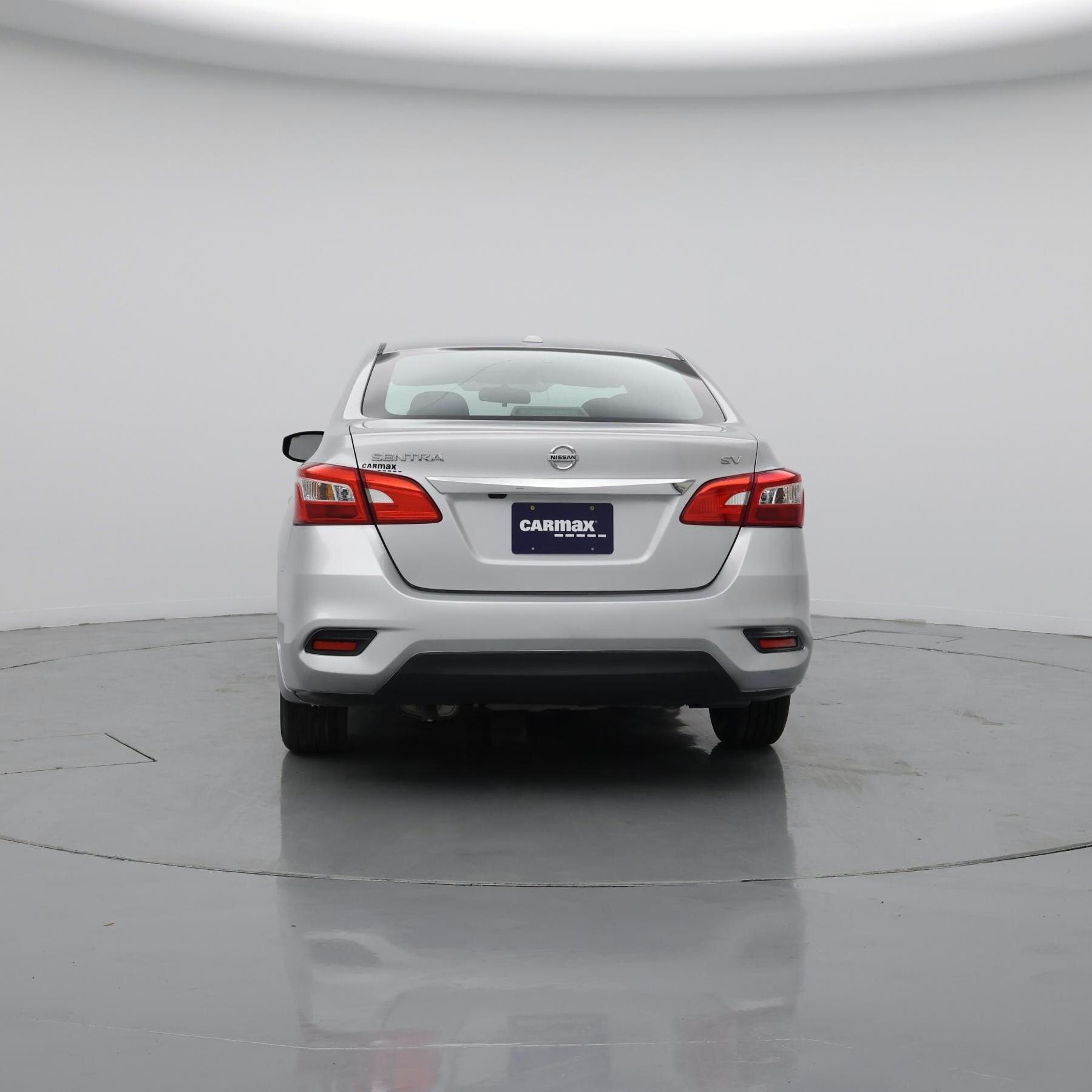 Thumbnail: 2017 Nissan Sentra - 6