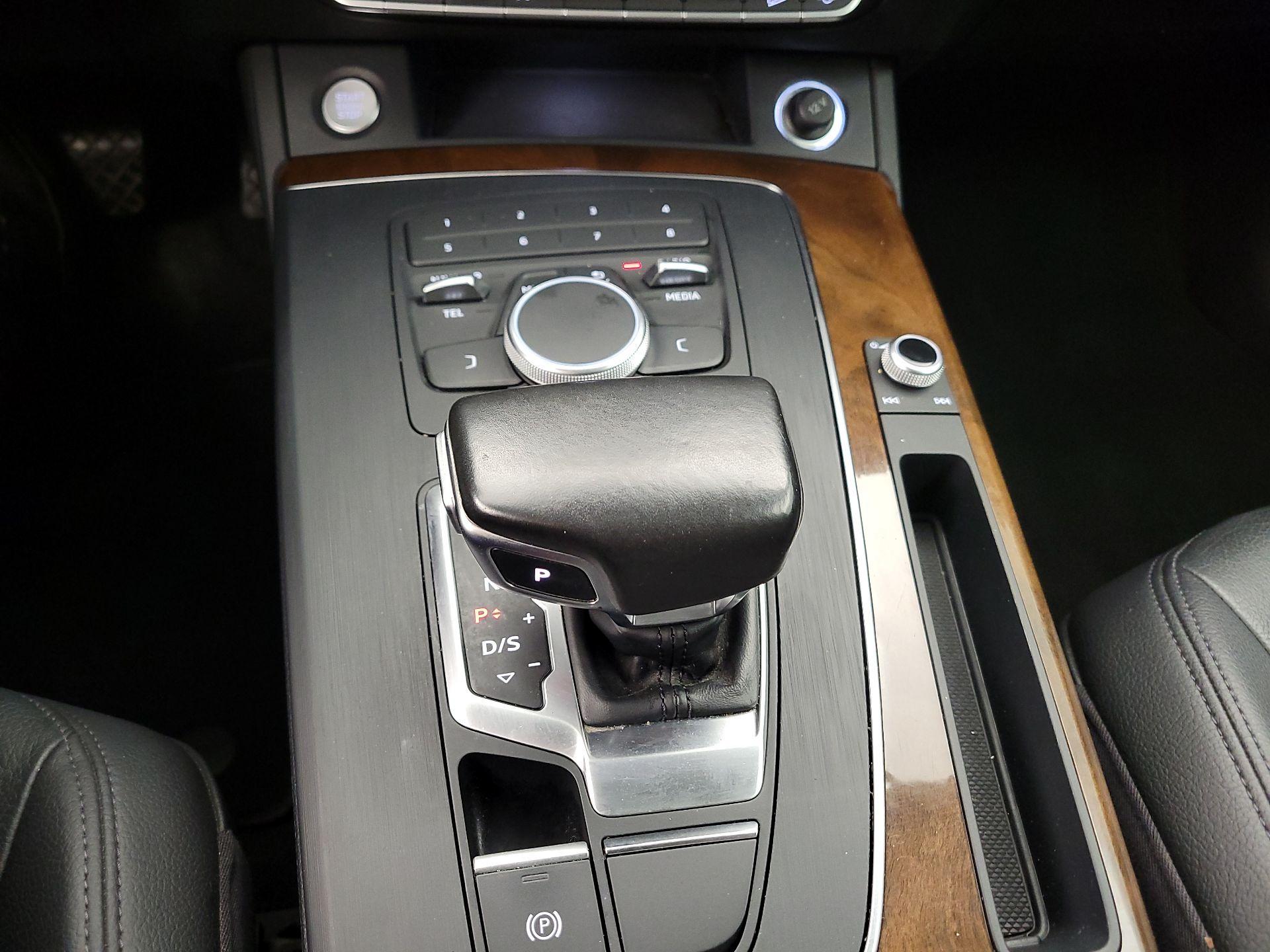 Thumbnail: 2018 Audi Q5 - 17