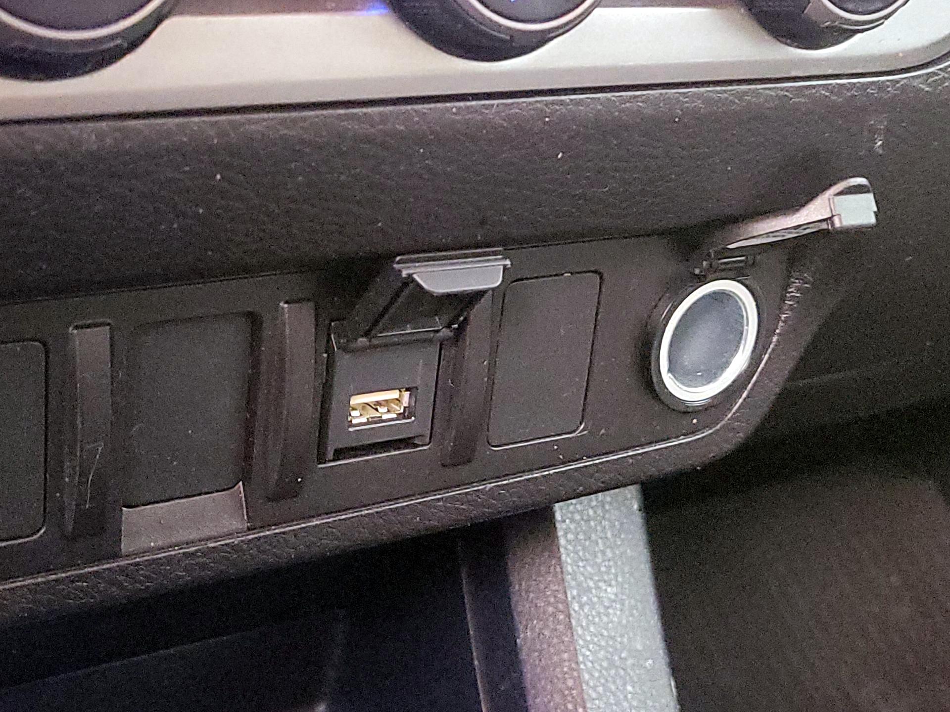 Thumbnail: 2022 Toyota Tacoma - 18