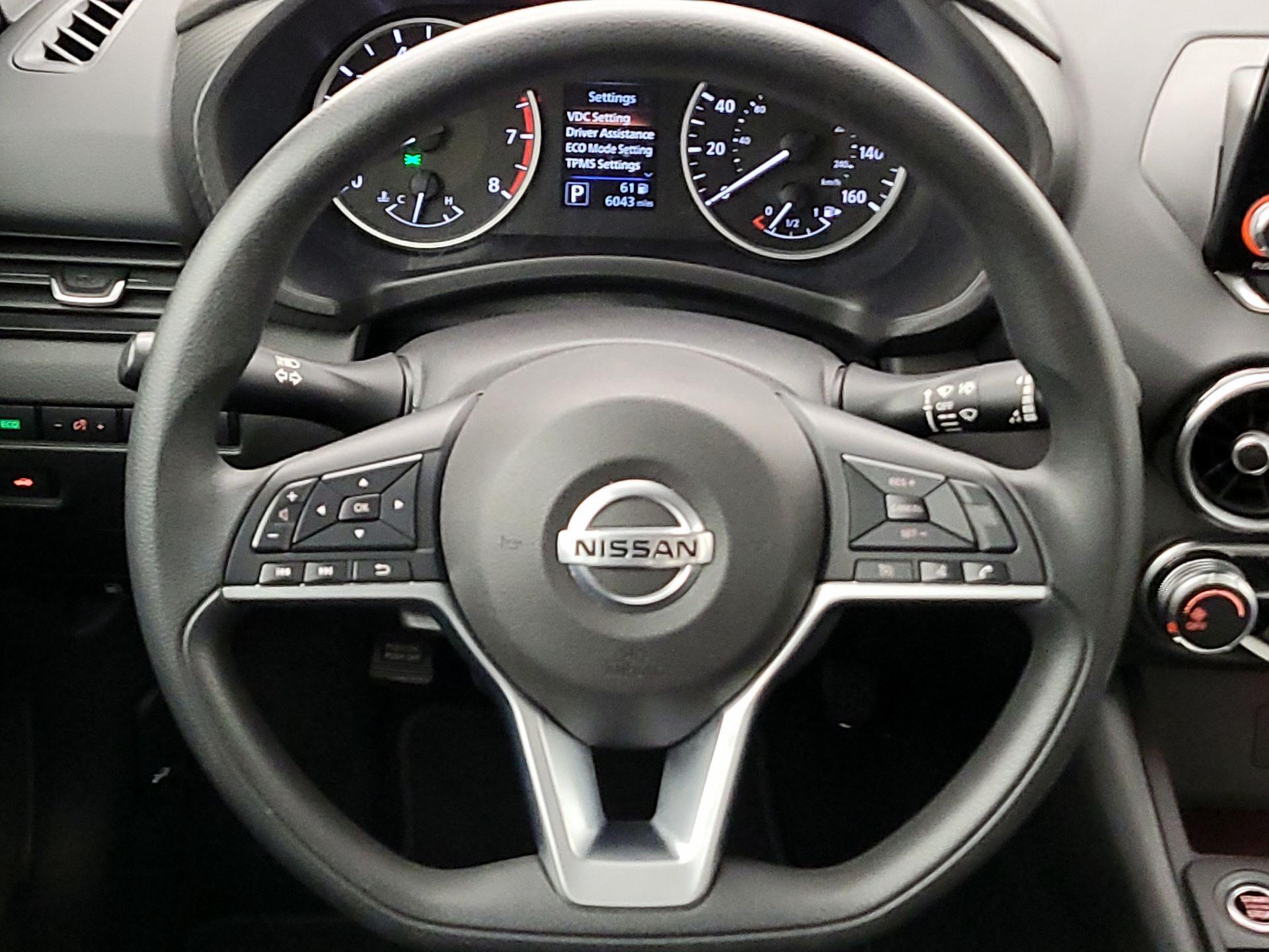 Thumbnail: 2023 Nissan Sentra - 10