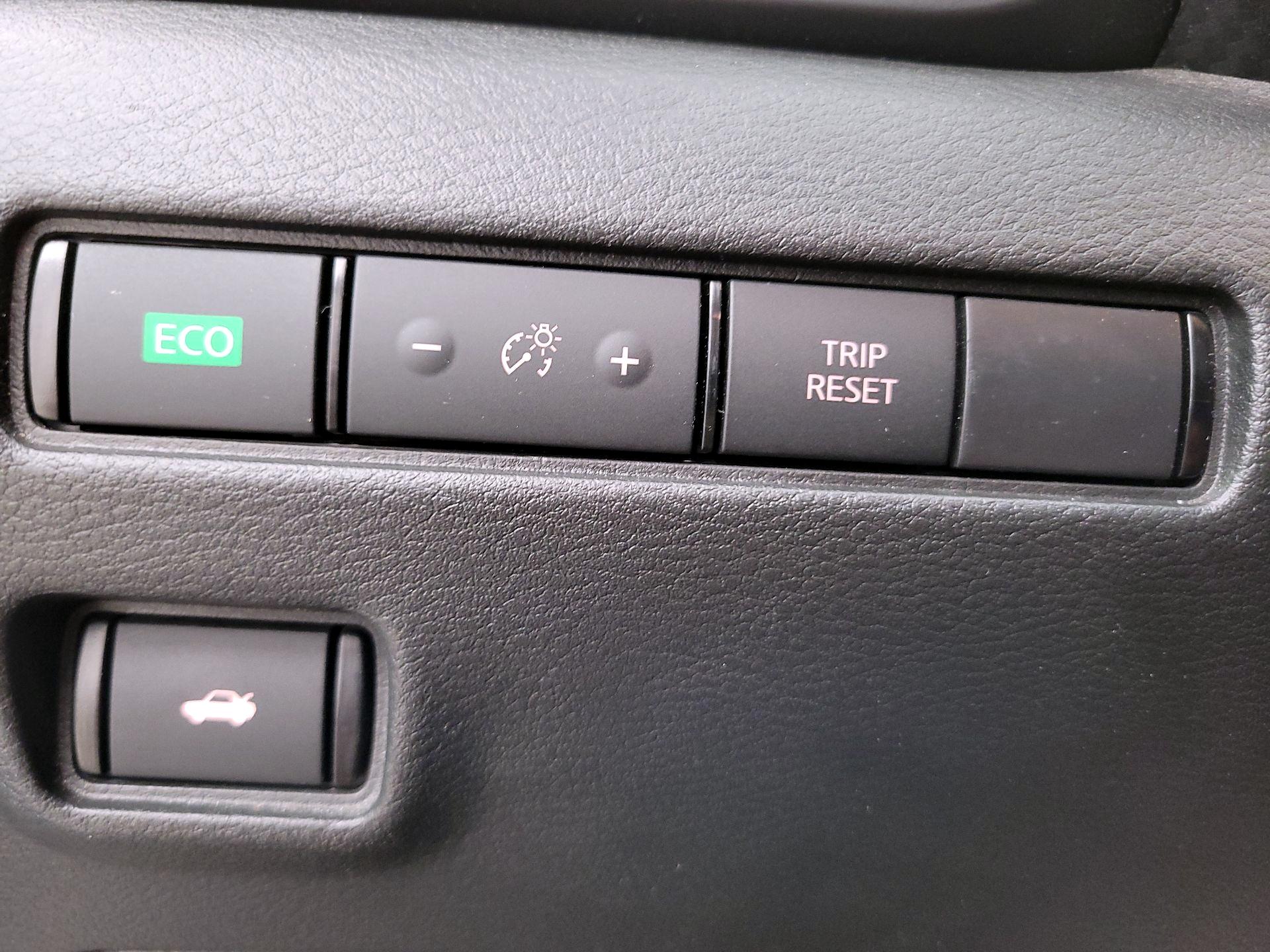 Thumbnail: 2023 Nissan Sentra - 13