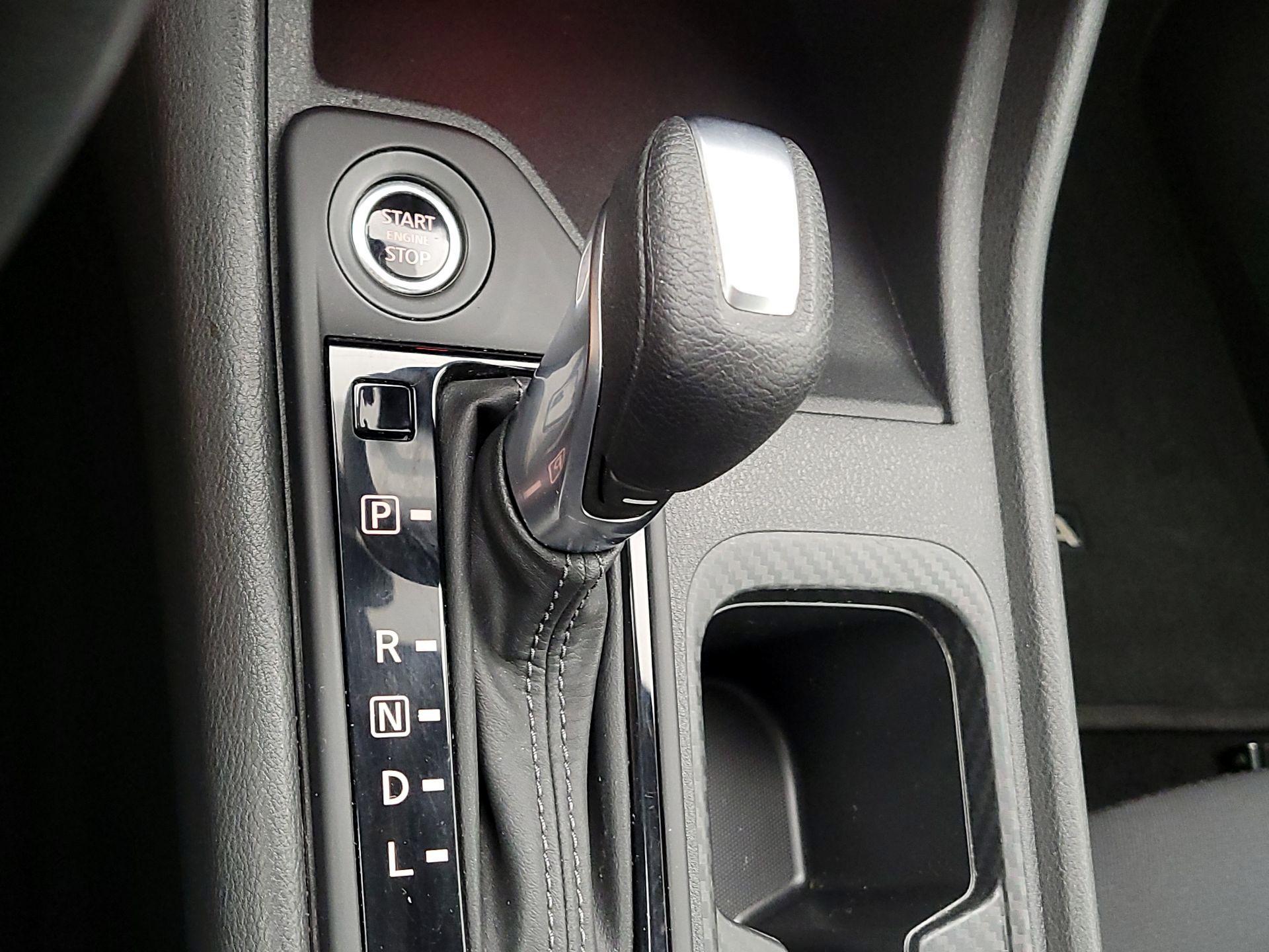 Thumbnail: 2023 Nissan Sentra - 17