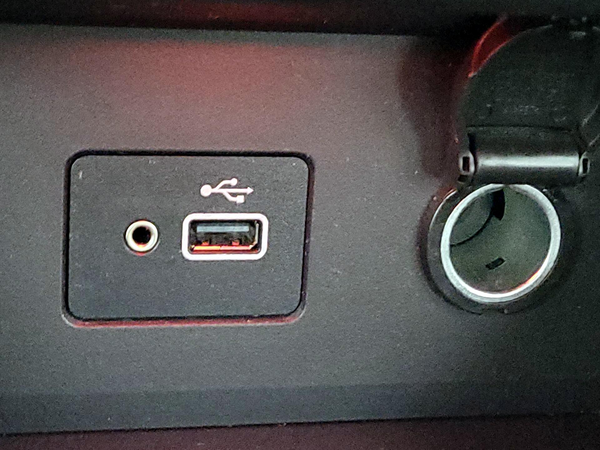 Thumbnail: 2023 Nissan Sentra - 18