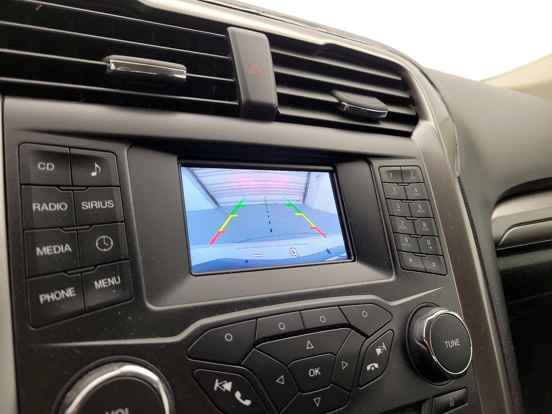 Thumbnail: 2017 Ford Fusion - 14