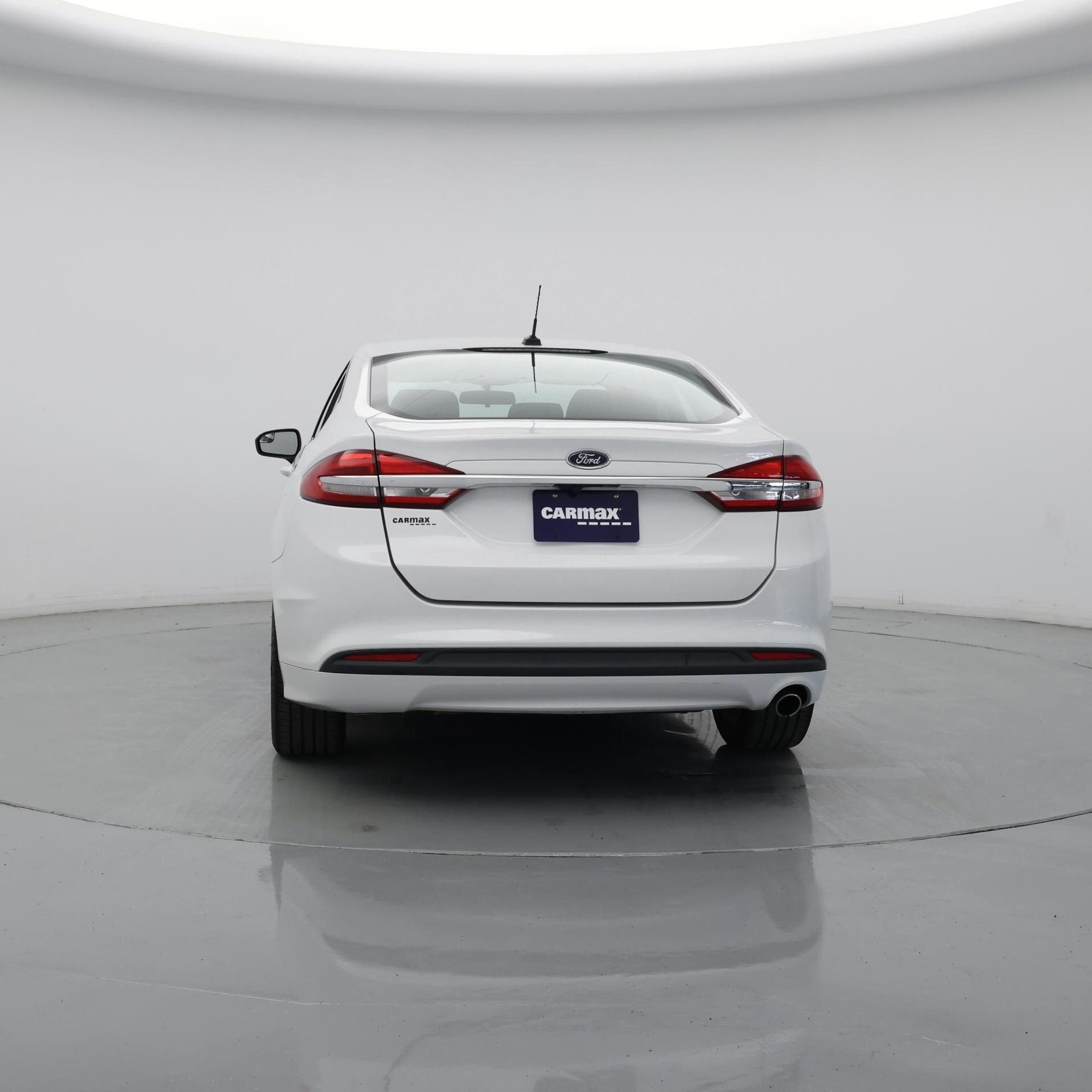 Thumbnail: 2017 Ford Fusion - 6