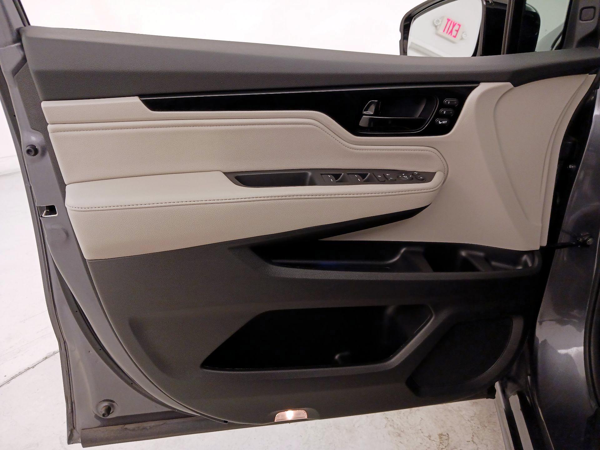 Thumbnail: 2025 Honda Odyssey - 12