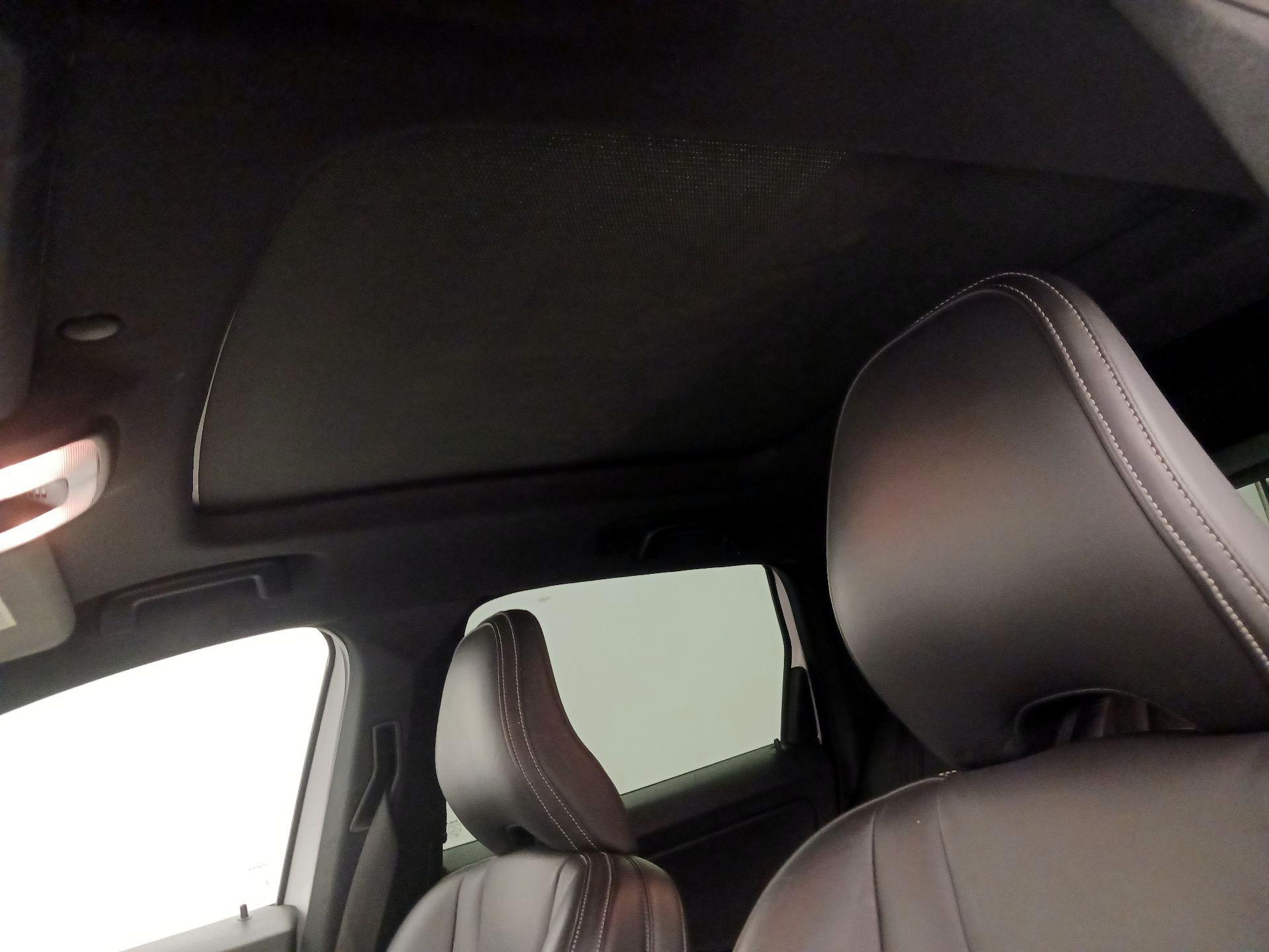 Thumbnail: 2016 Volvo XC60 - 19