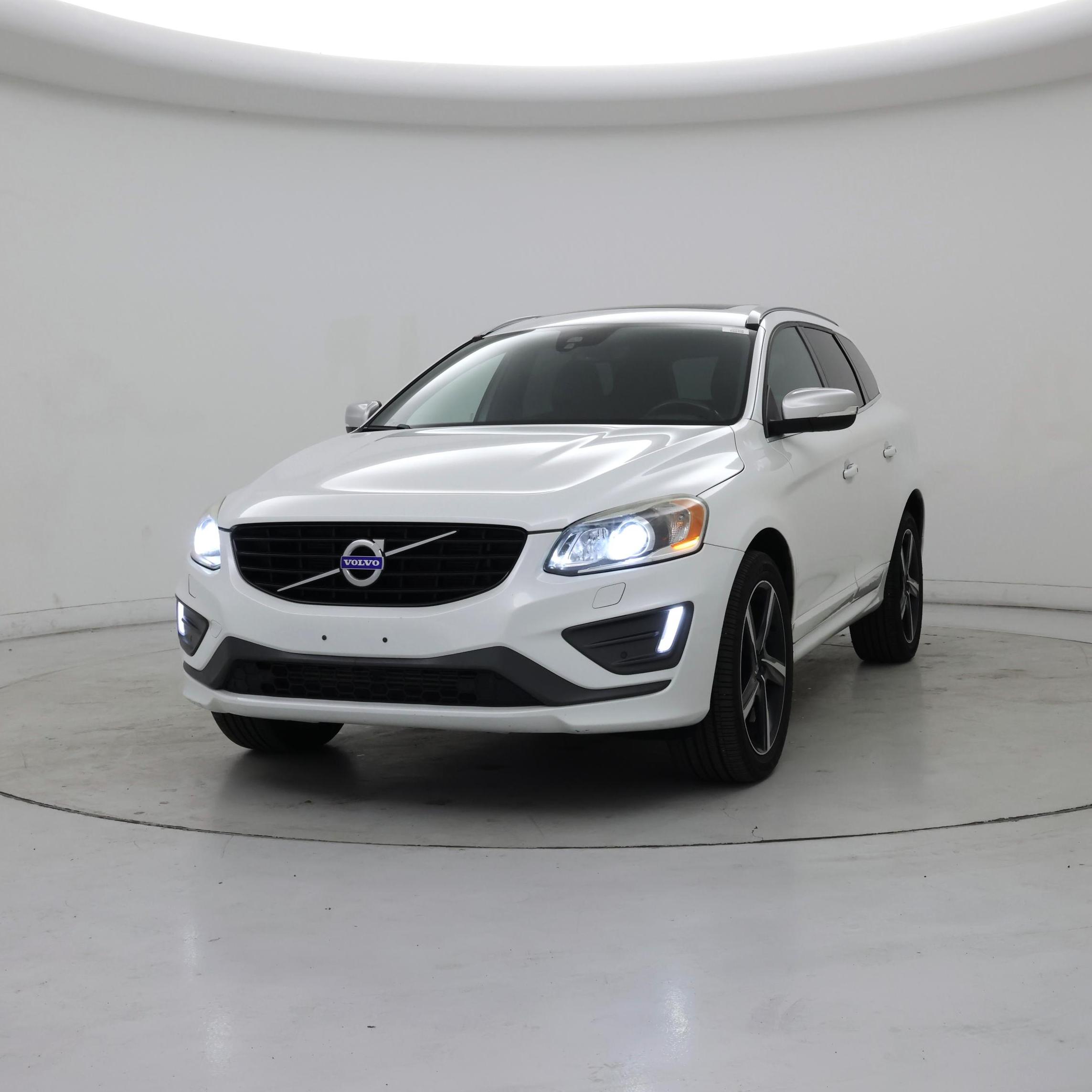 Thumbnail: 2016 Volvo XC60 - 4
