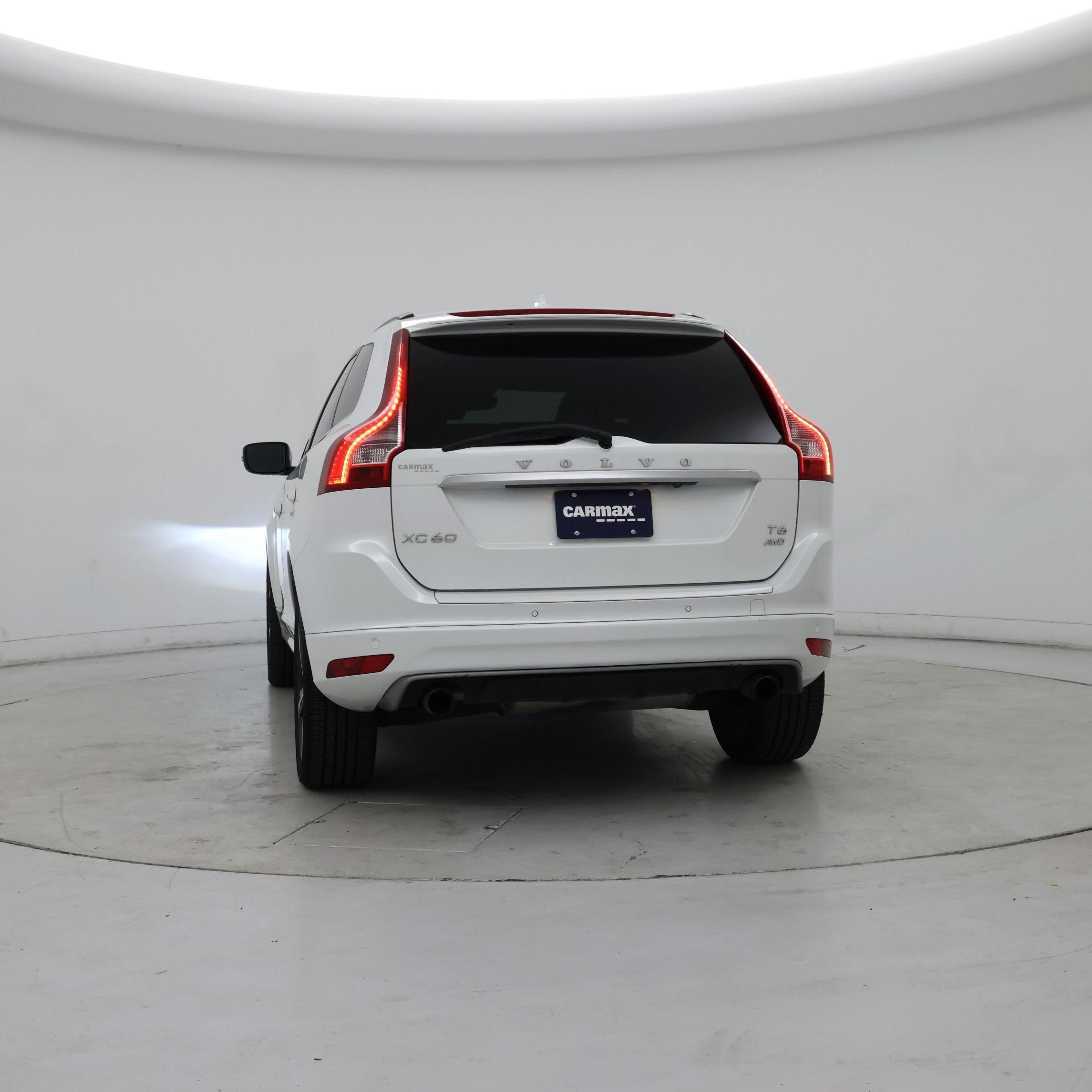 Thumbnail: 2016 Volvo XC60 - 6