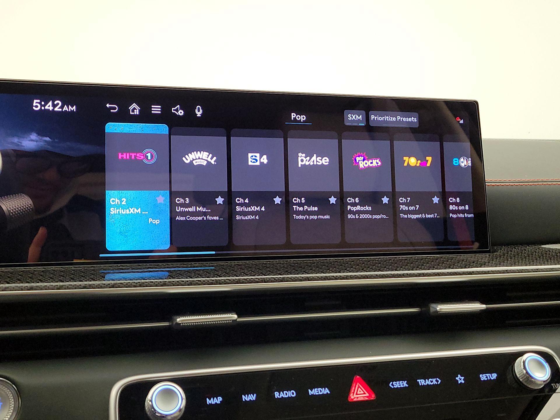 Thumbnail: 2025 Genesis GV80 - 16