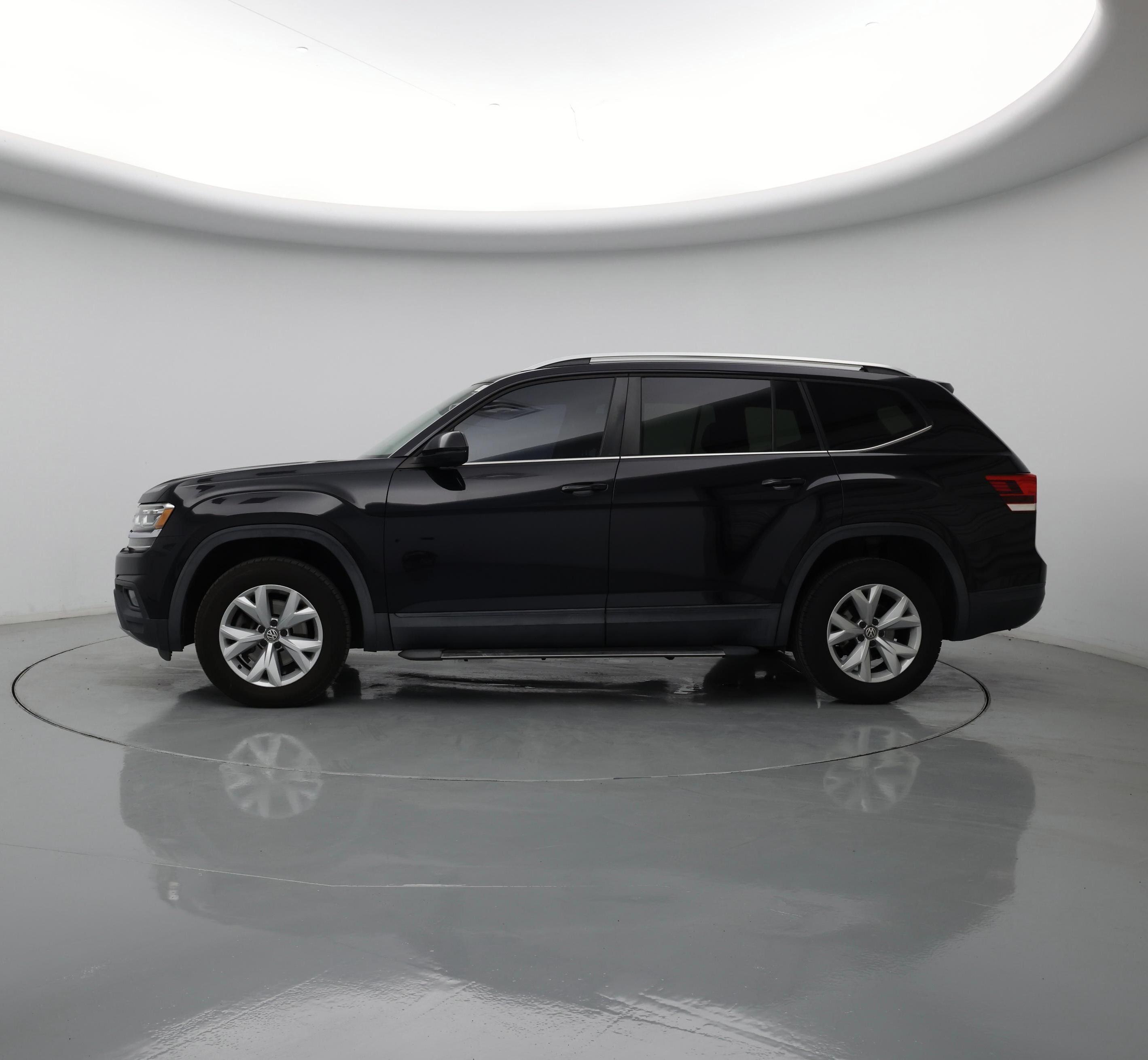 Thumbnail: 2019 Volkswagen Atlas - 3