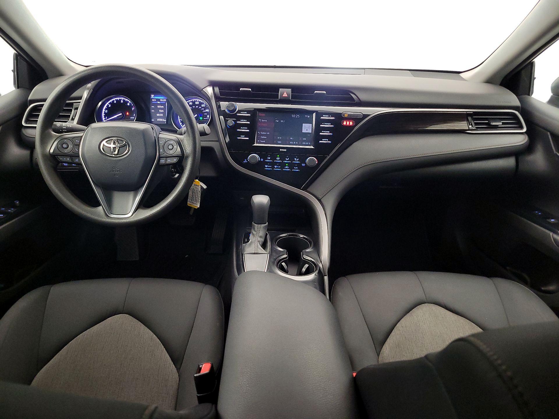 Thumbnail: 2020 Toyota Camry - 9