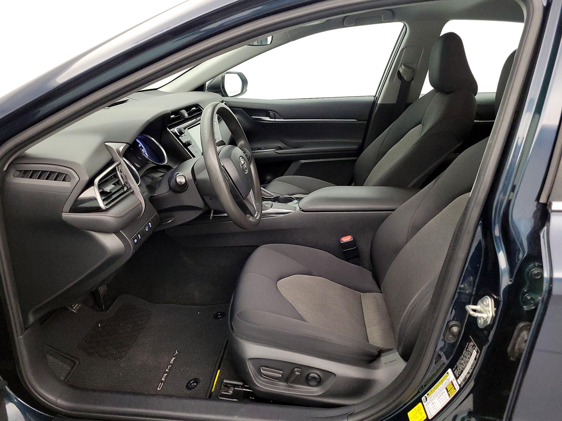 Thumbnail: 2020 Toyota Camry - 11